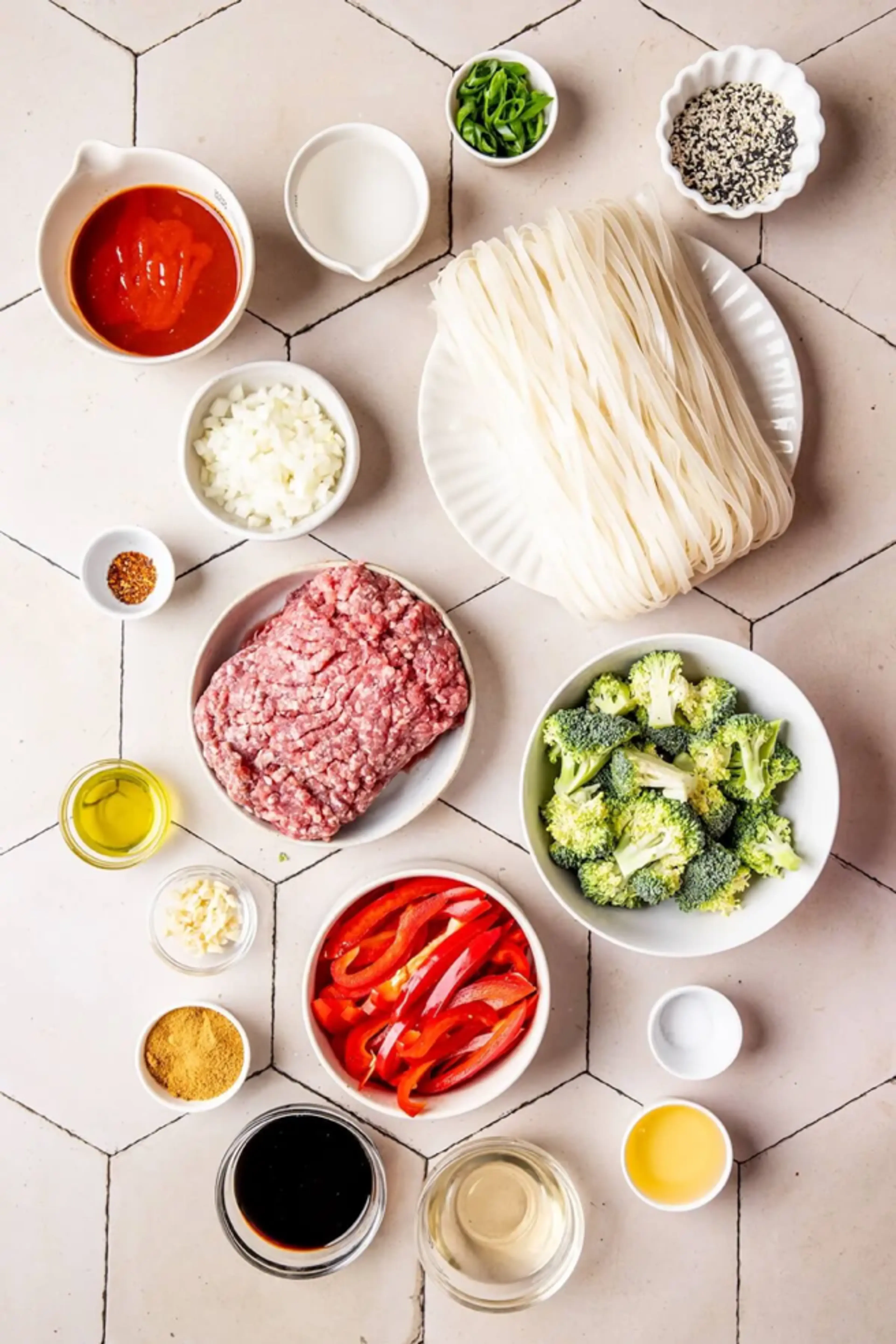 Firecracker Beef And Veggie Noodle Bowls