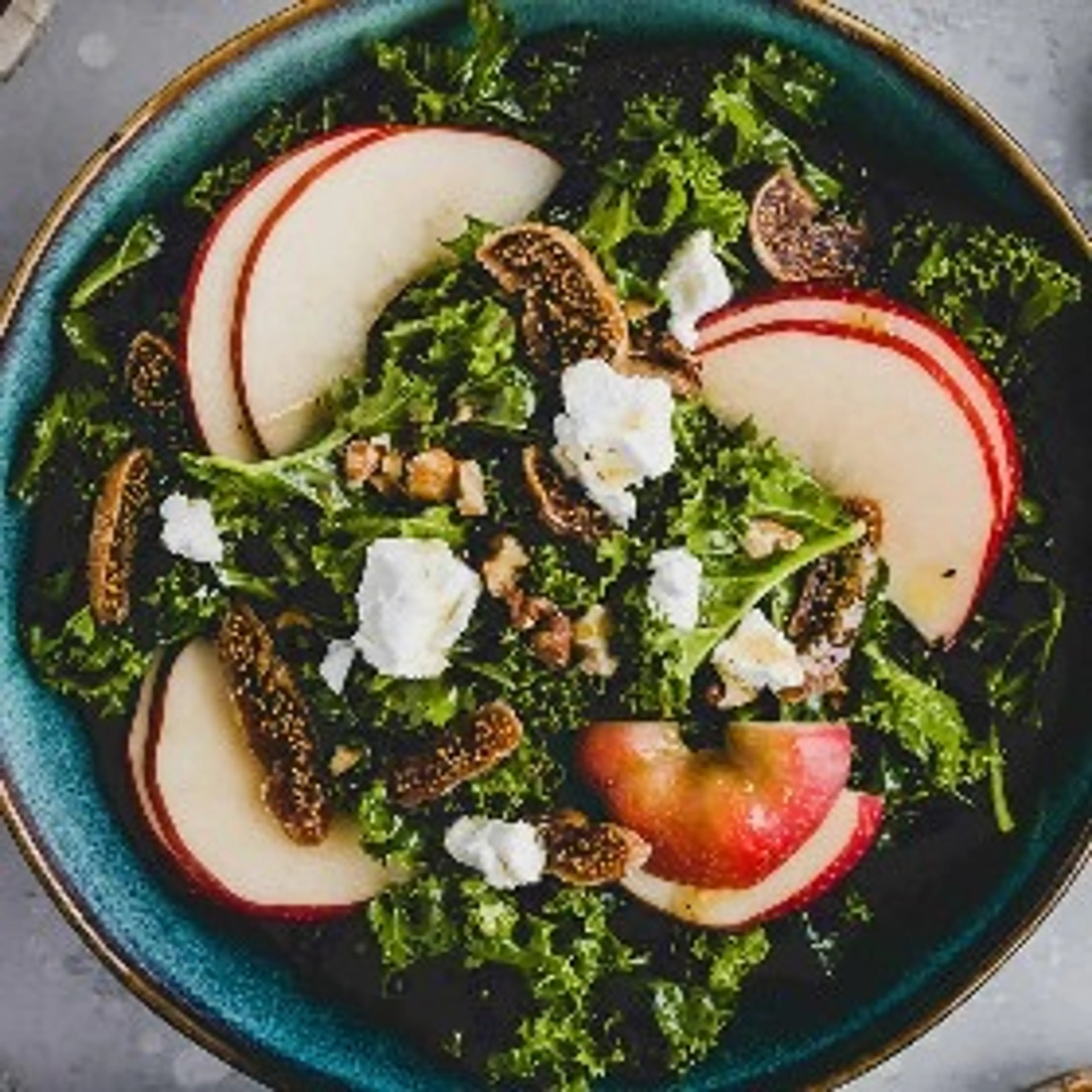 Kale Salad with Apples
