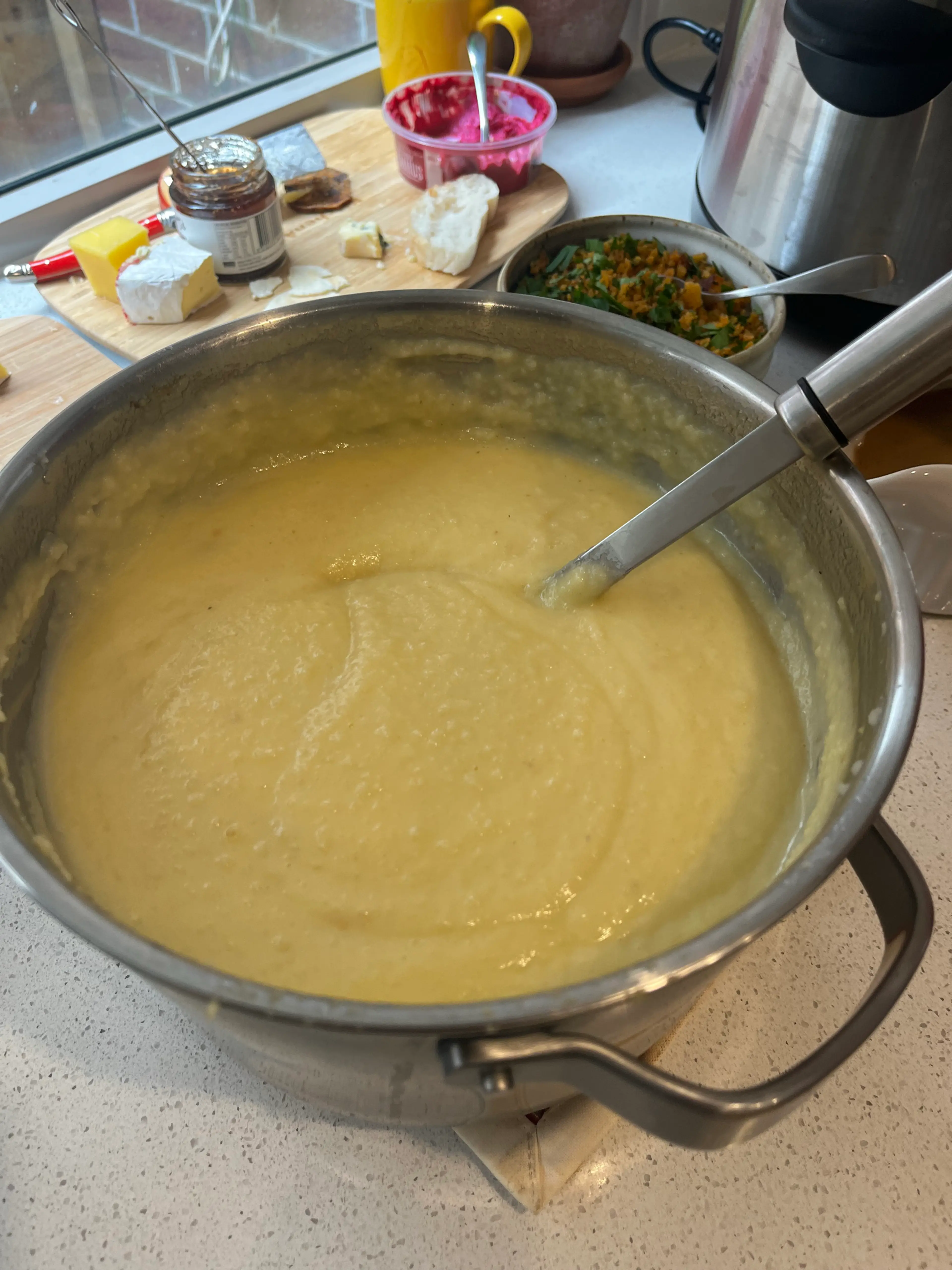 Mashed Potatoes With Crispety Cruncheties