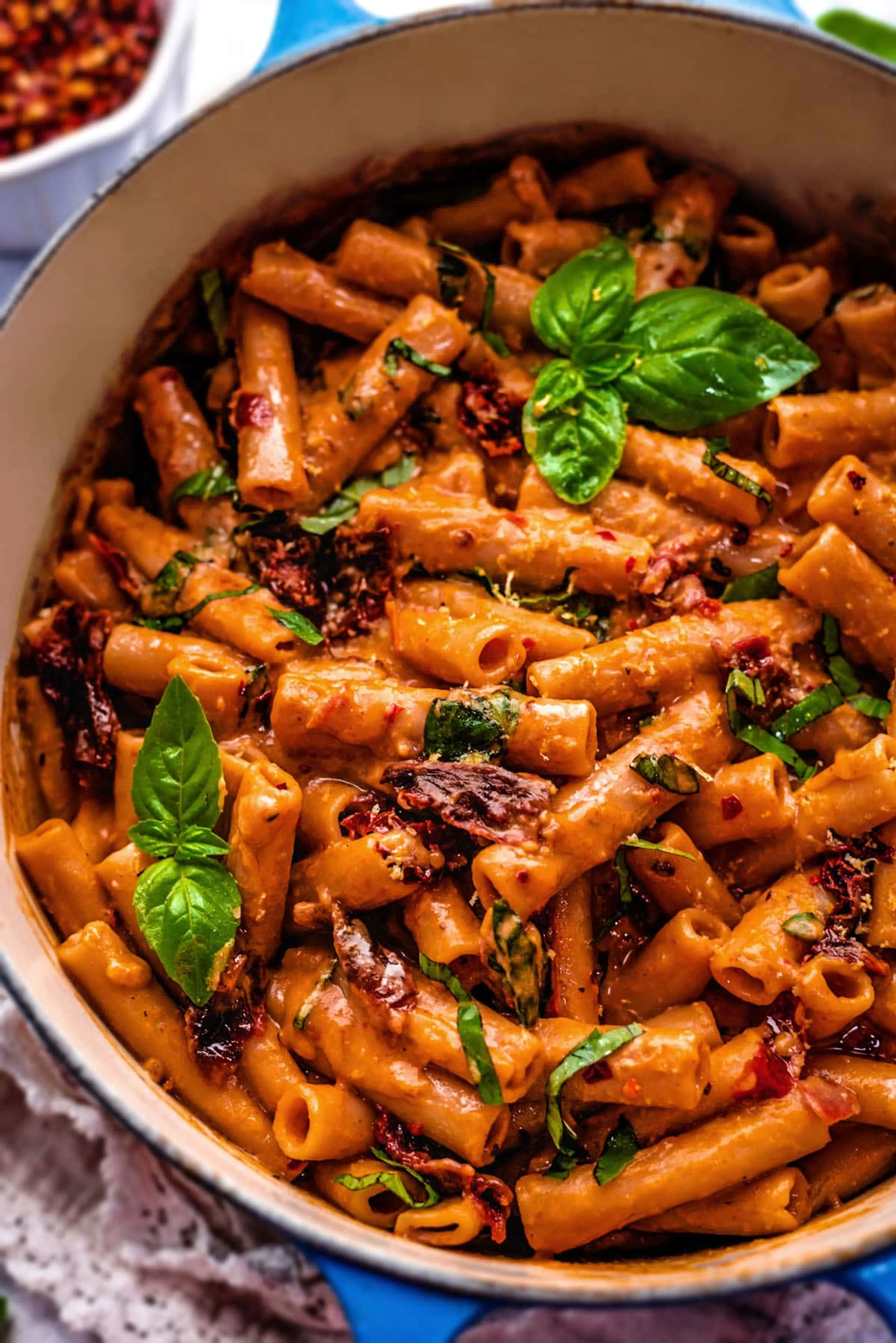 One Pot Creamy Hummus Pasta