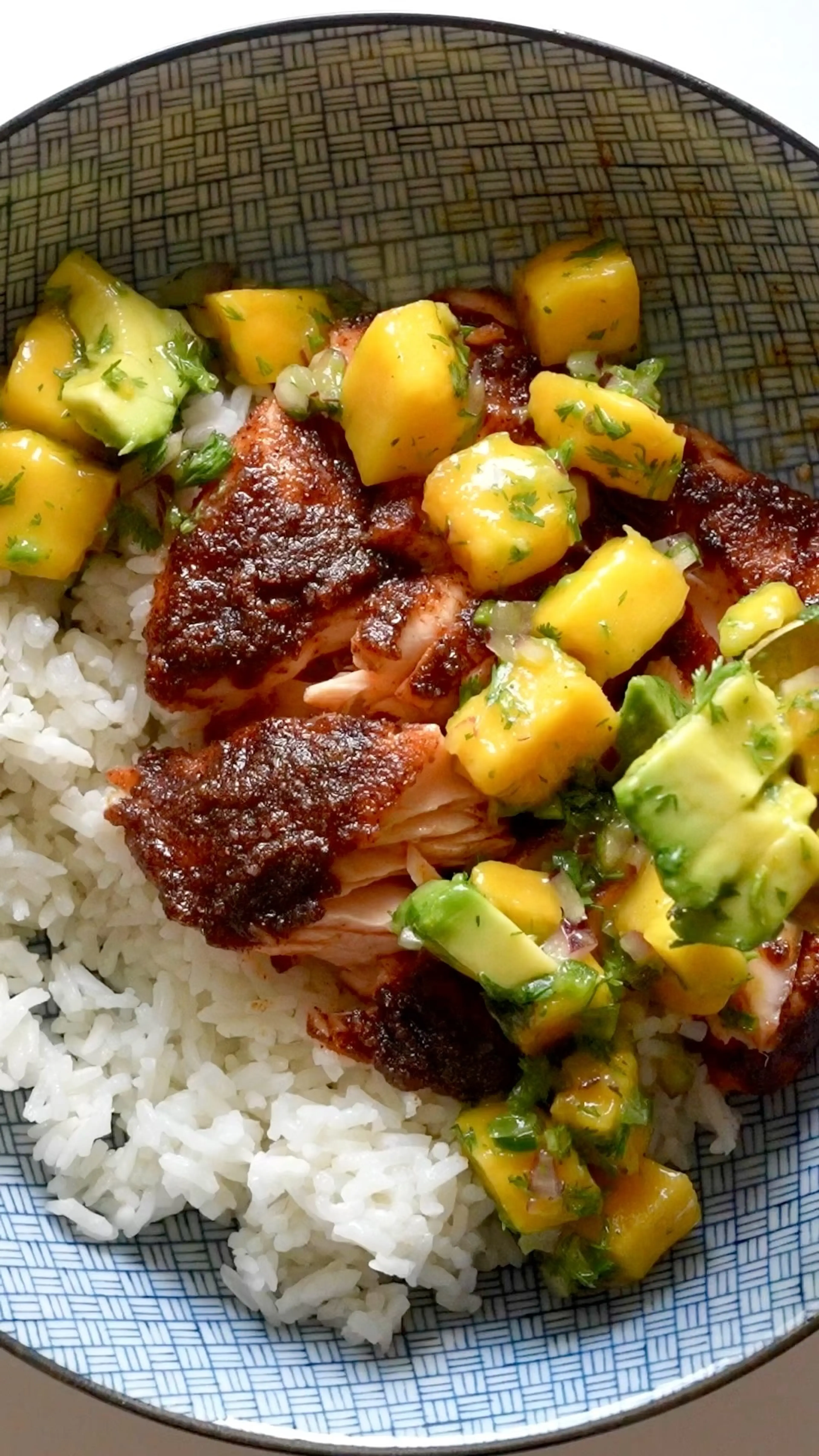 An Easy and Impressive Dinner with Yummy Smoky-sweet Flavor