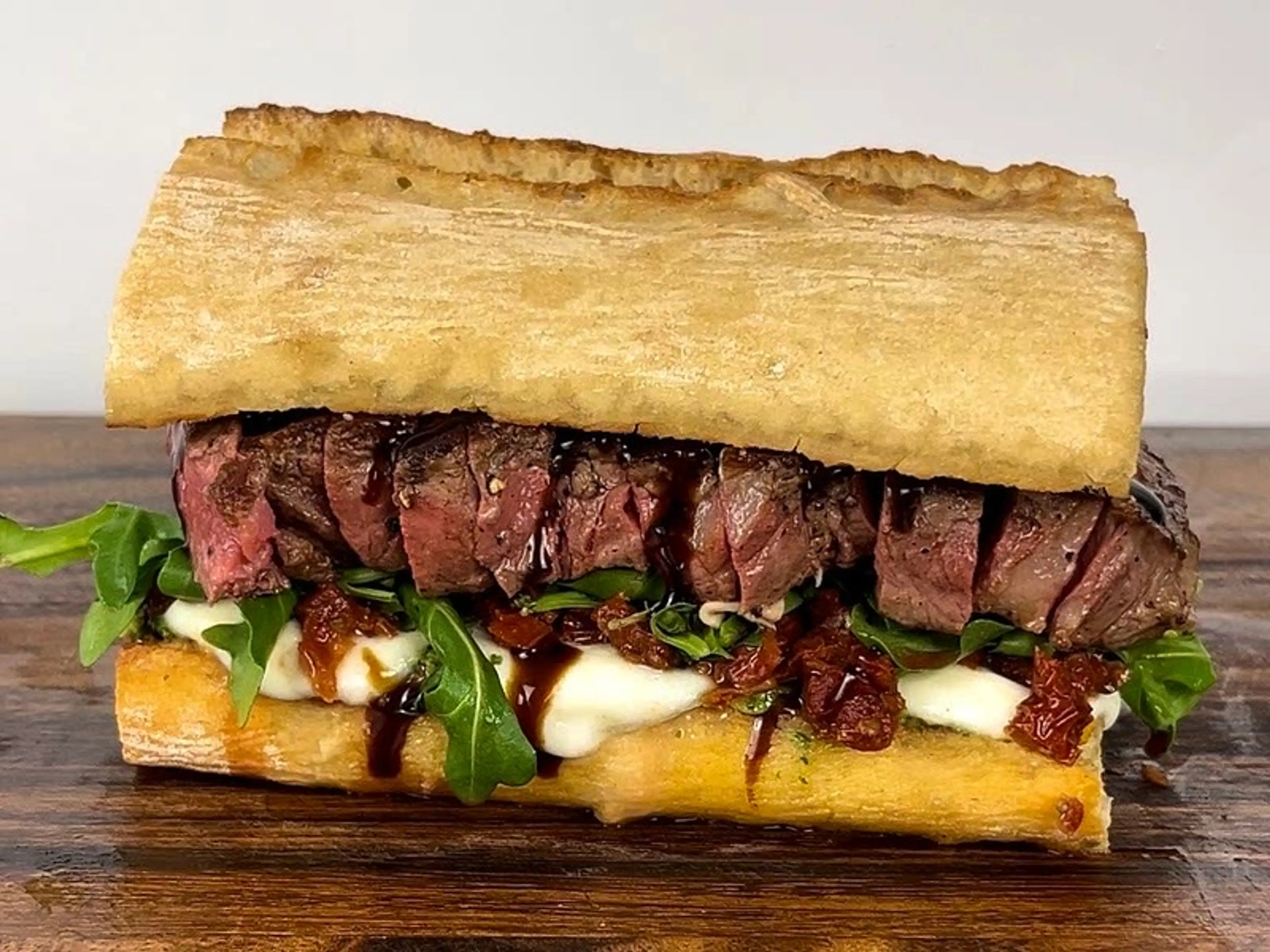 Pesto steak sandwich