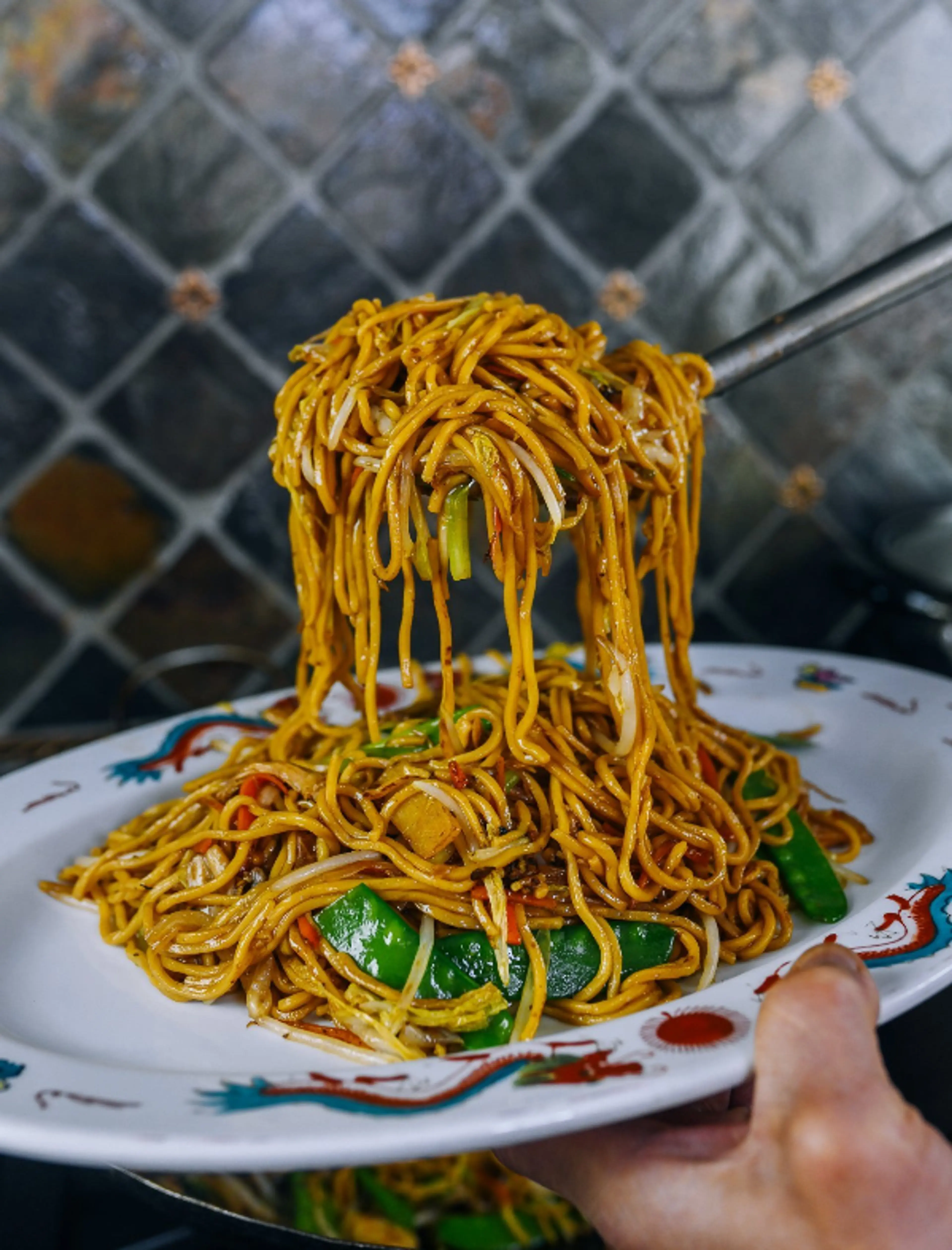 Lo Mein: How to Cook It The Right Way!