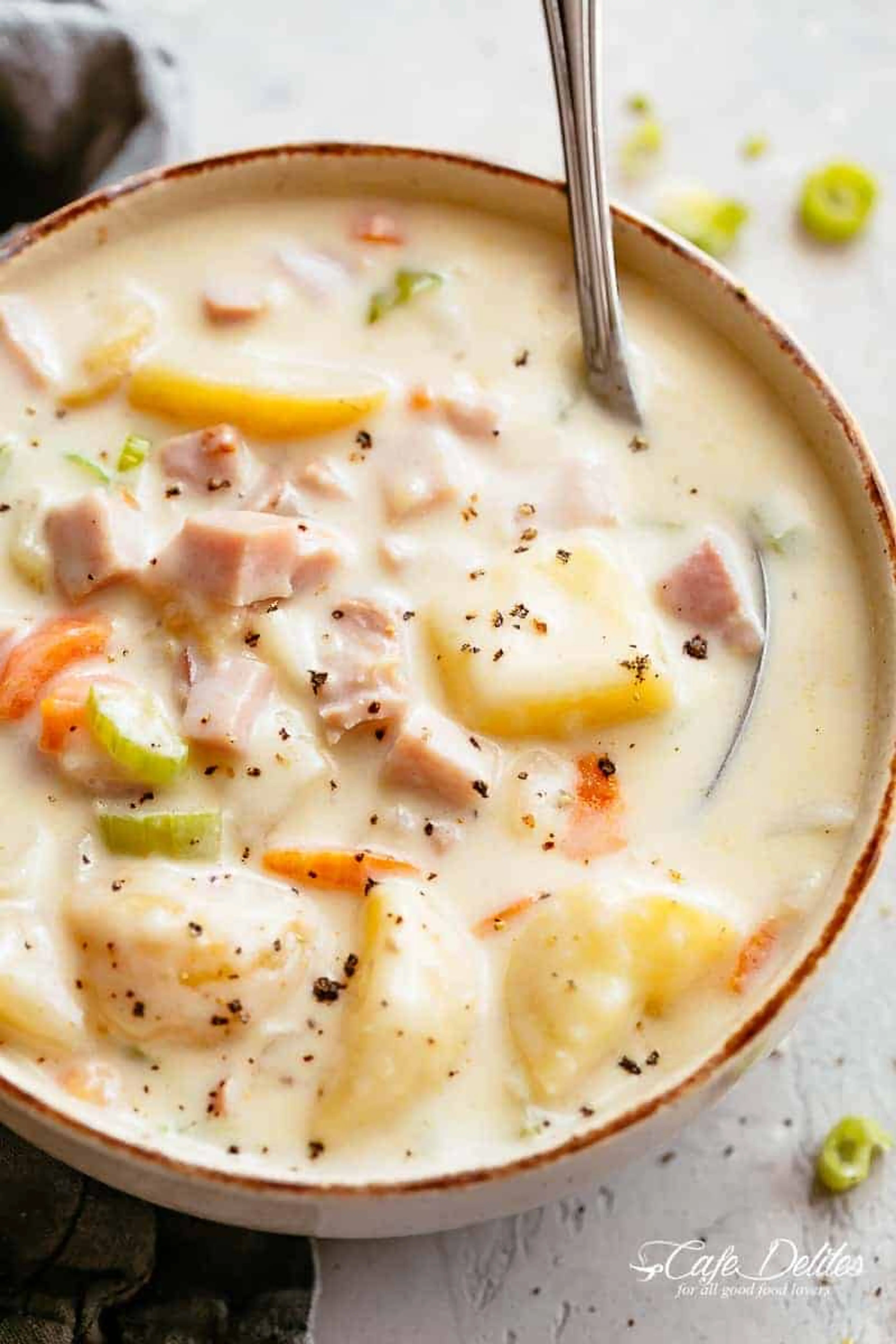 CHICKEN, HAM & POTATO SOUP