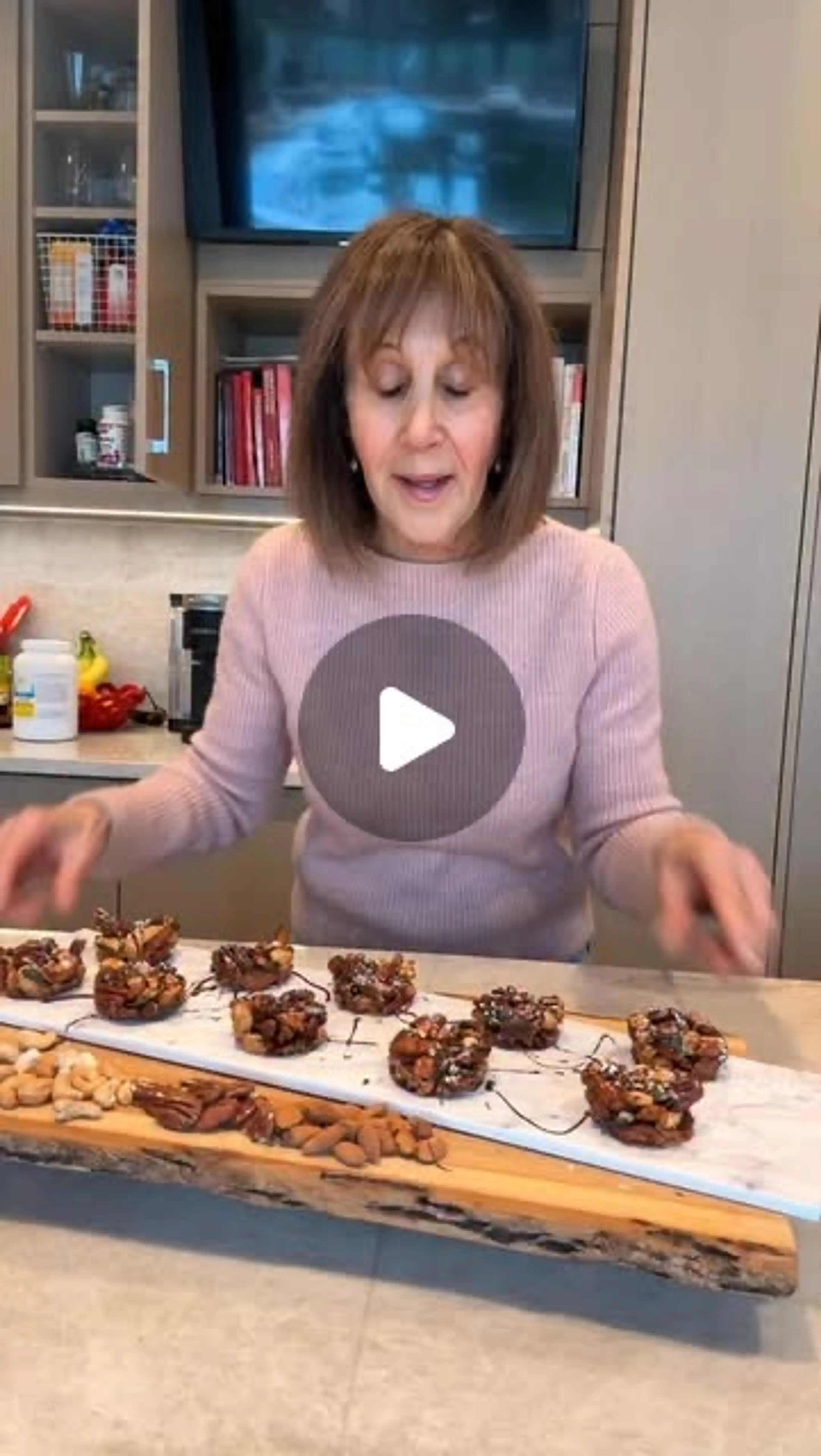 4 Ingredient Almond Clusters
