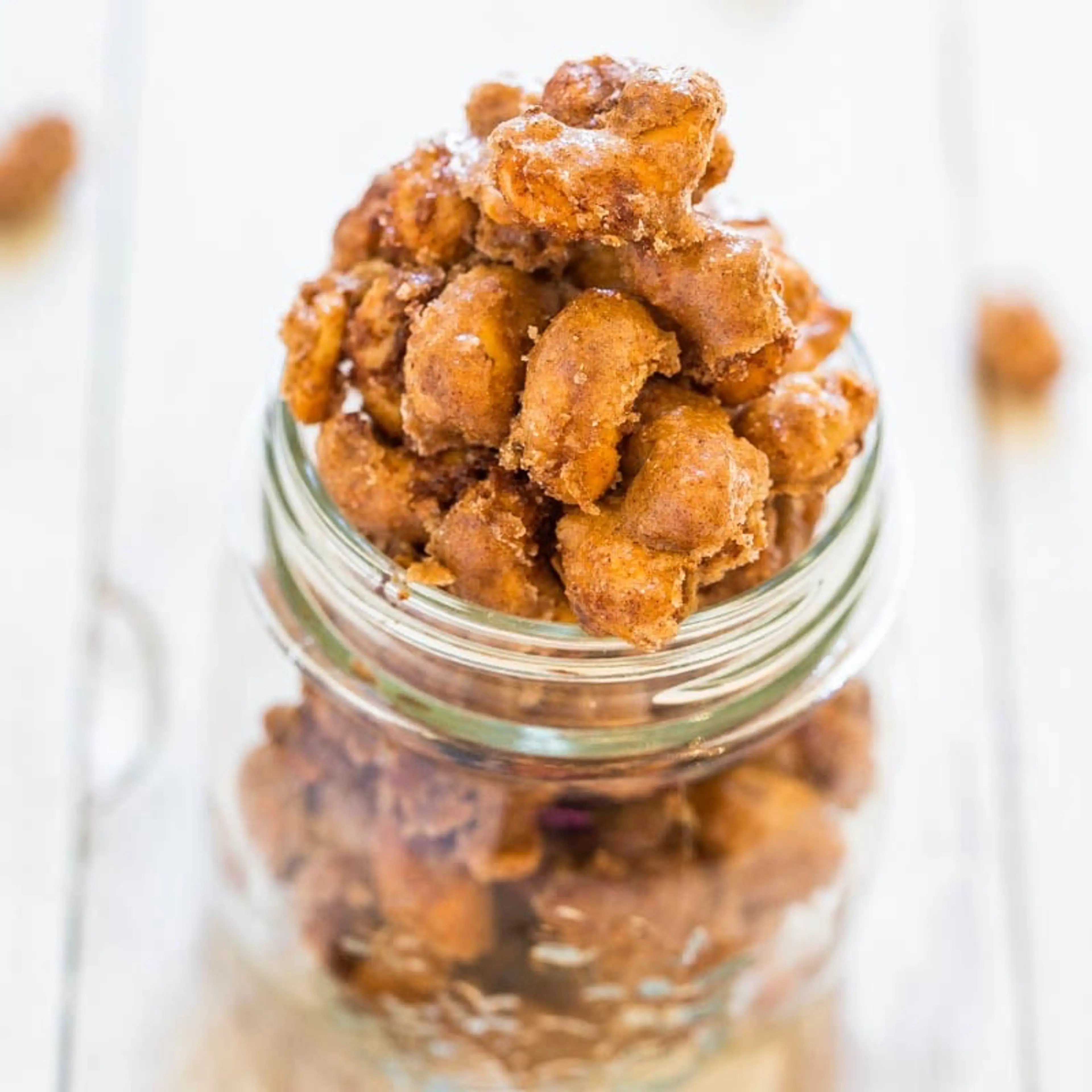 Cinnamon Sugar Candied Cashews