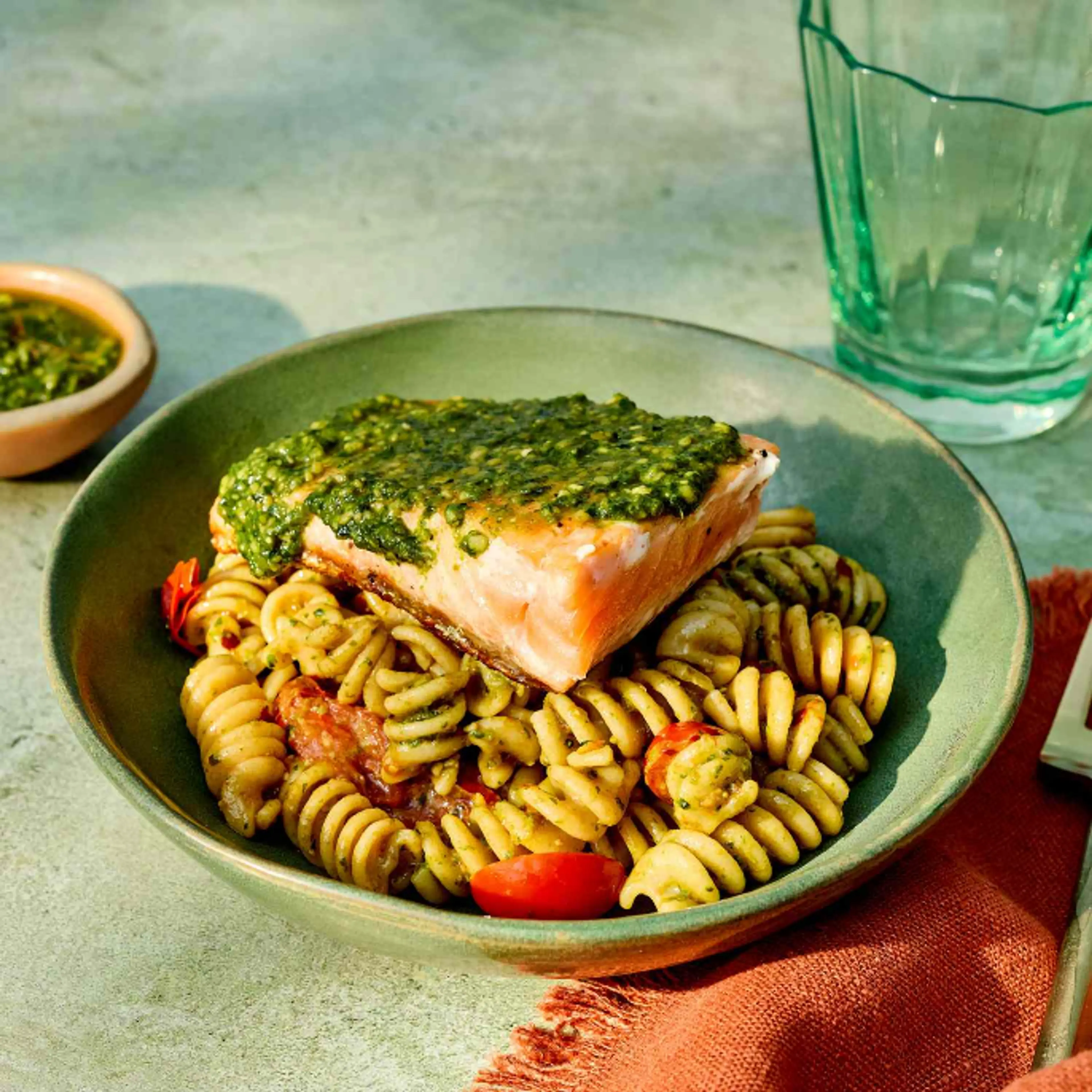 This Salmon, Pesto & Tomato Pasta Is Bursting with Summer Fl