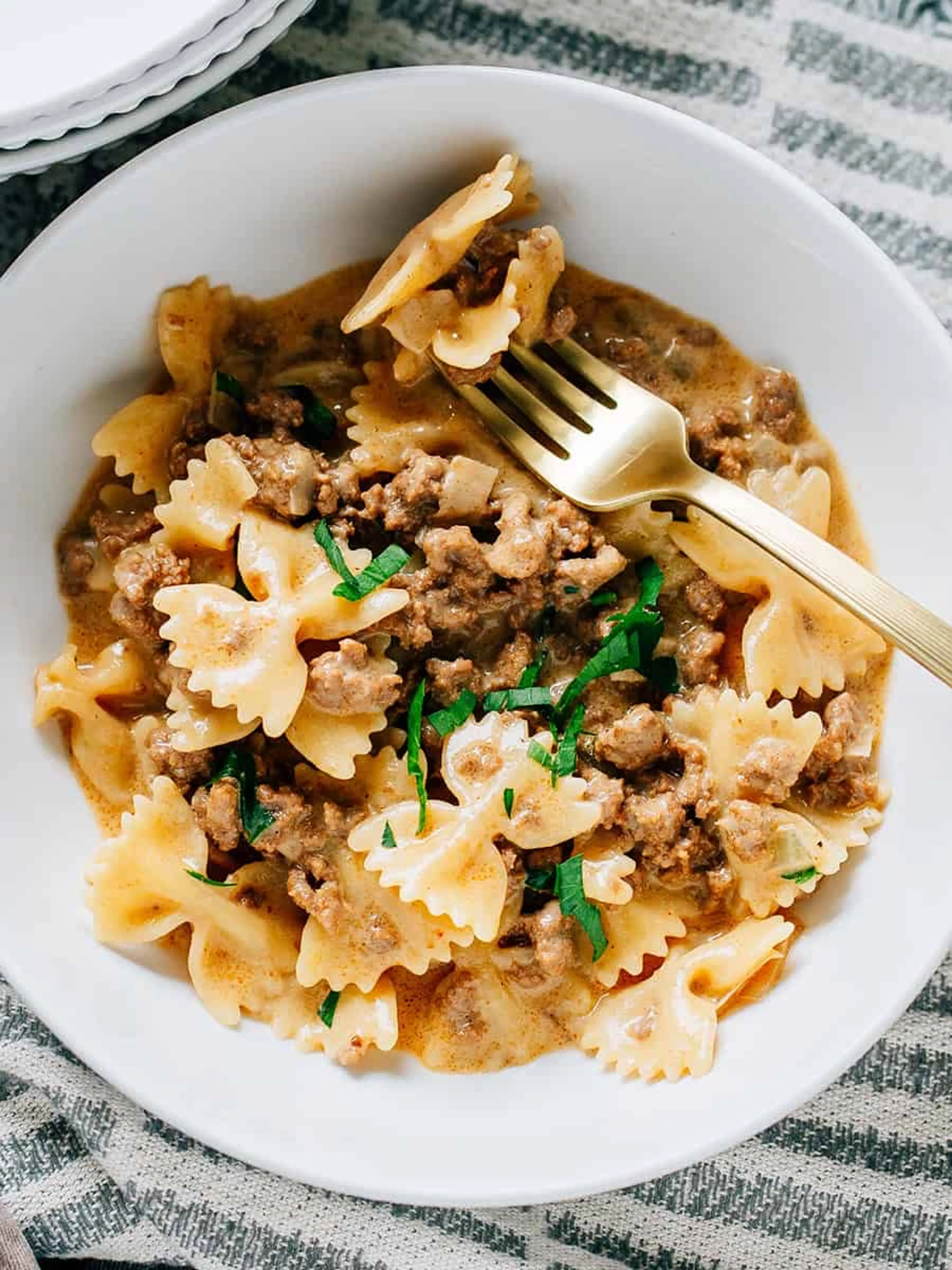 Creamy Beef & Bowtie Pasta