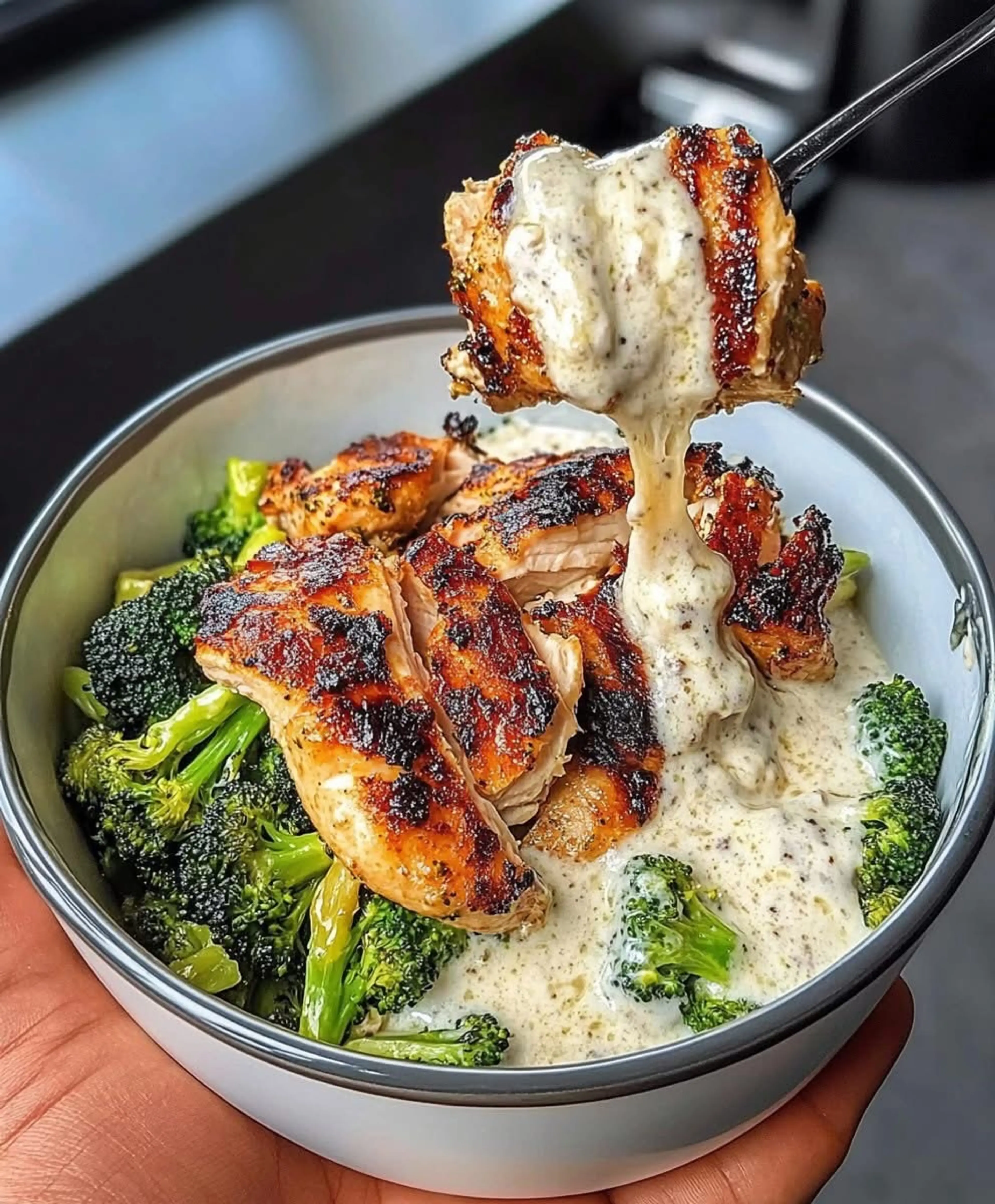 Grilled Chicken & Broccoli Bowls with Creamy Garlic Sauce