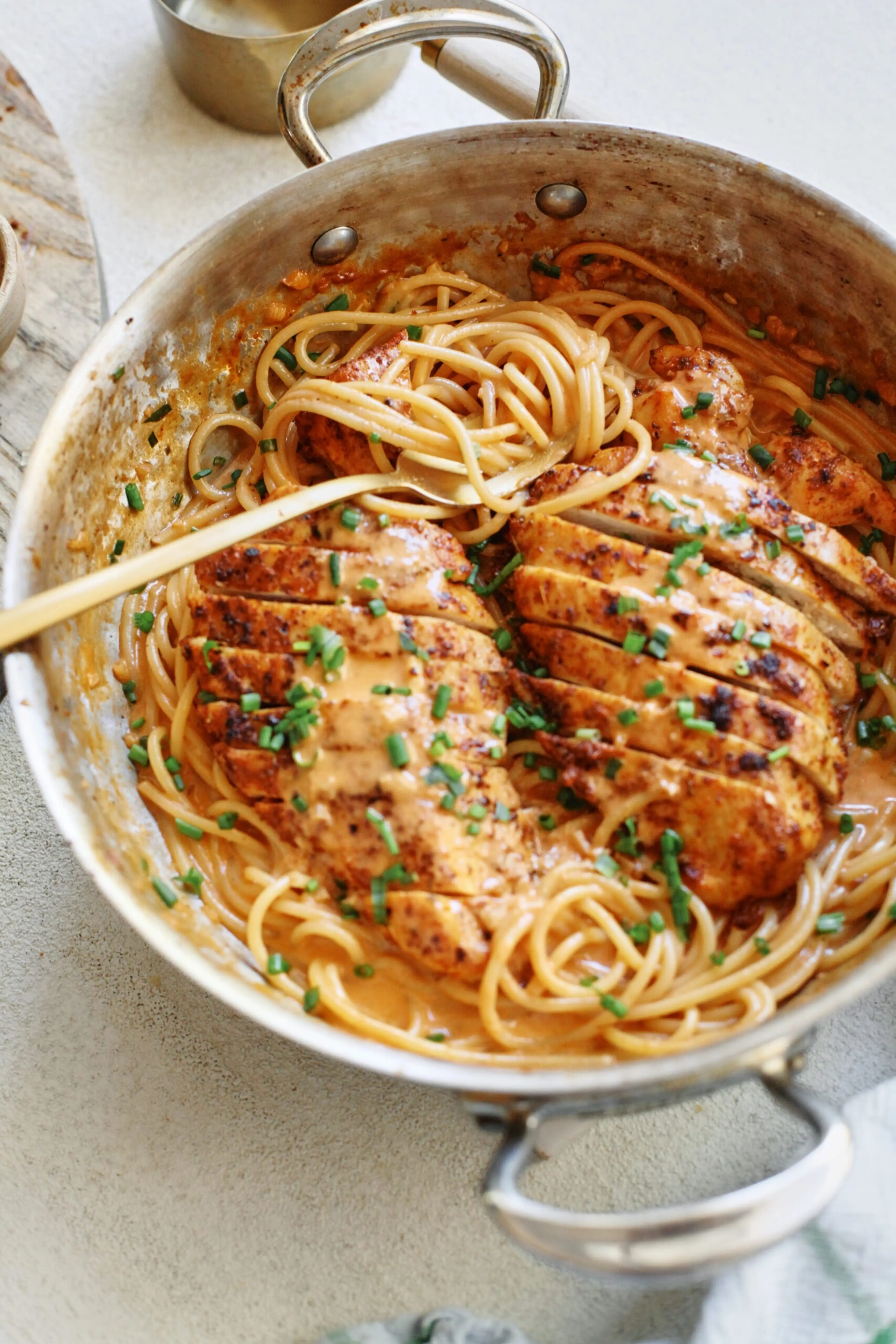 Roasted Garlic Spaghetti with Seared Chicken