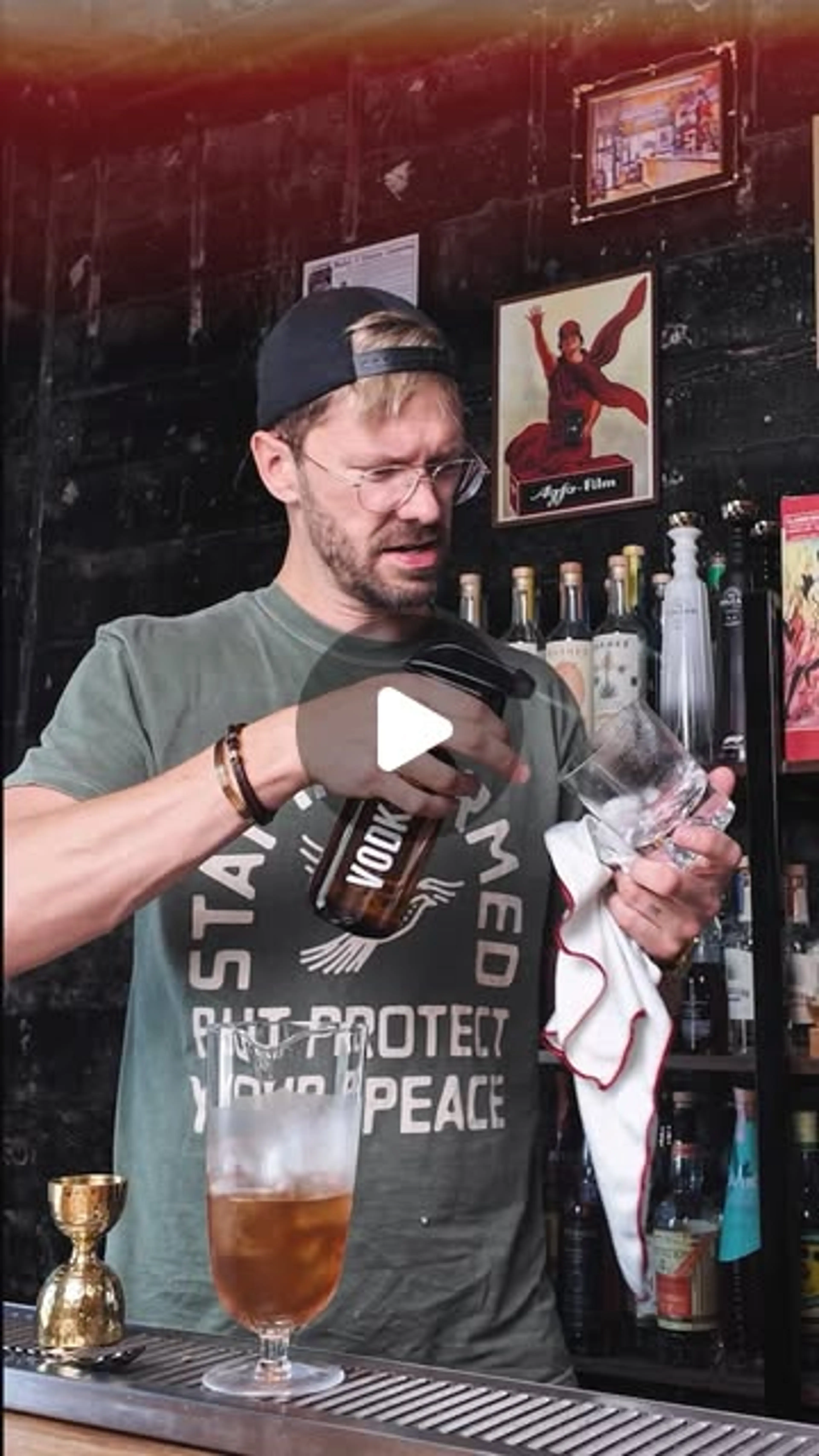 R O O T  B E E R
O L D  F A S H I O N E D