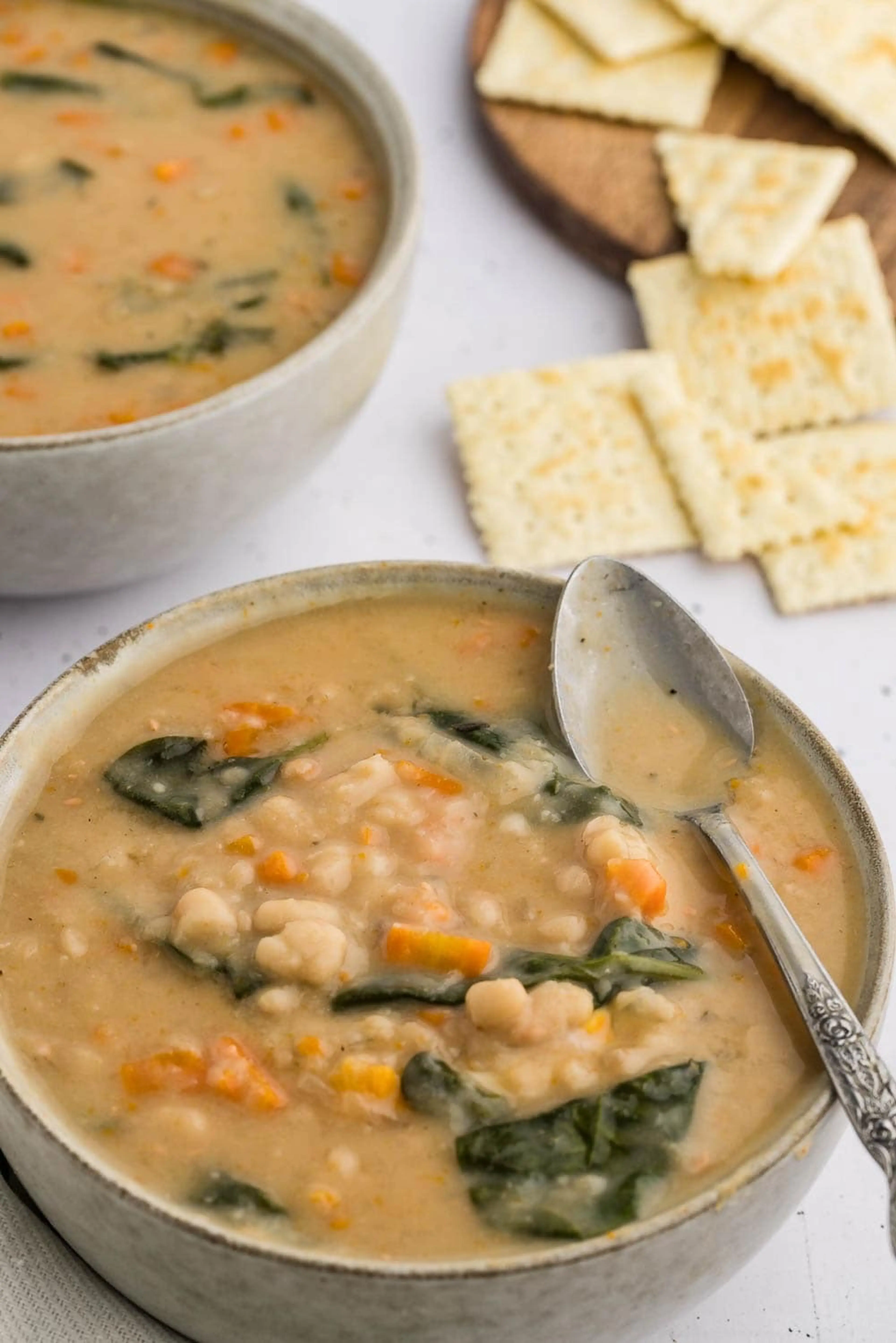 Slow Cooker White Bean Soup