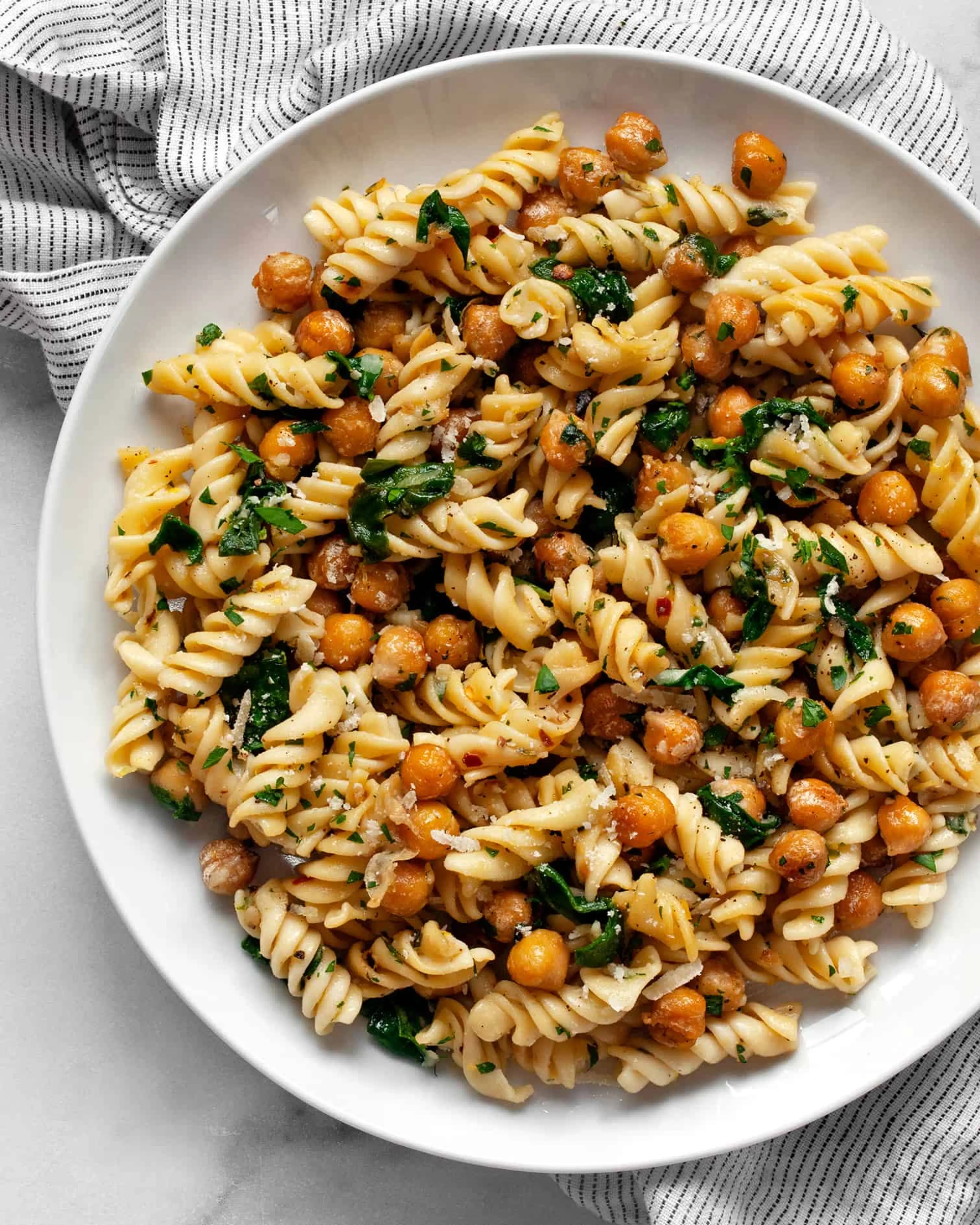 Chickpea Pasta with Spinach