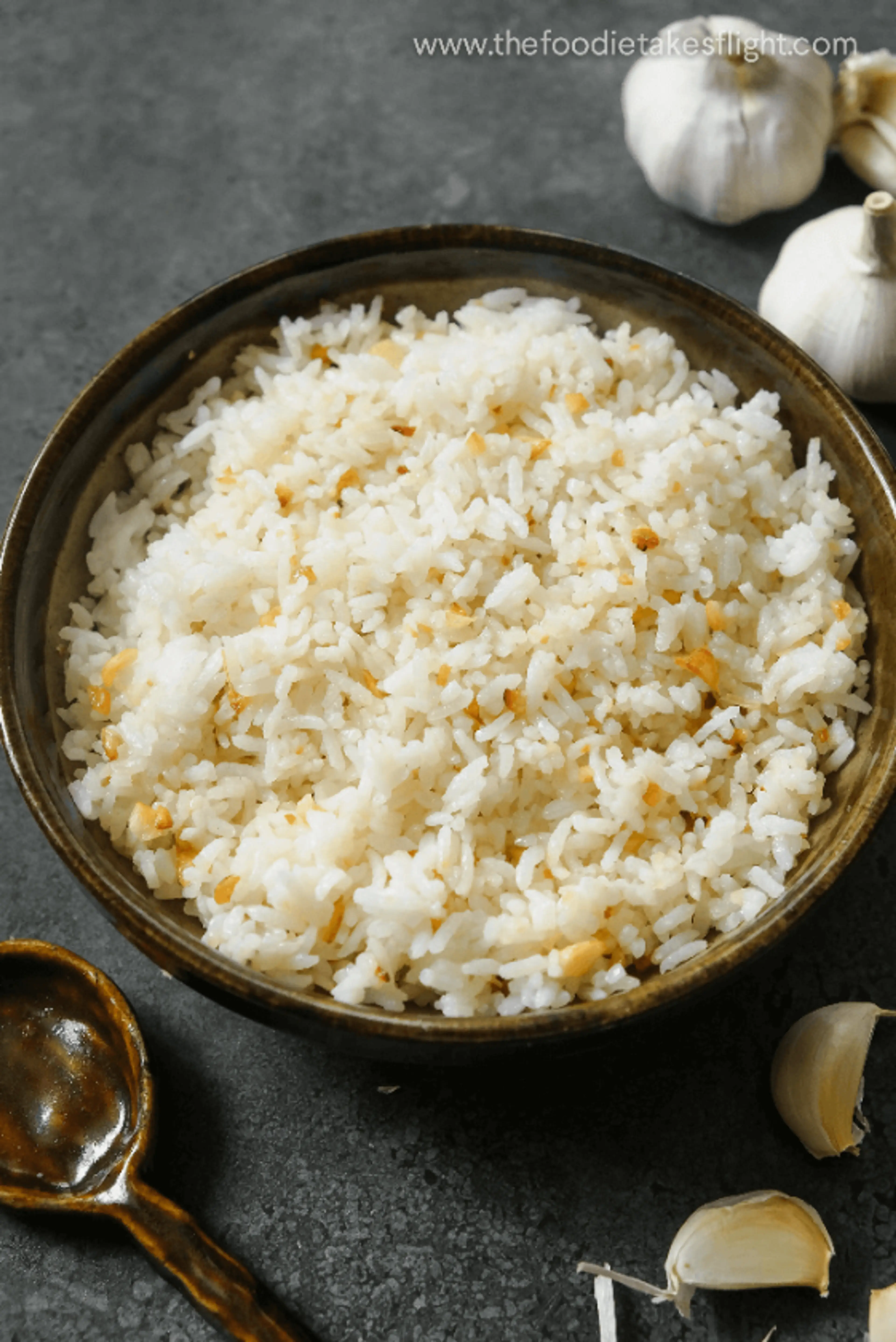 Filipino Fried Garlic Rice (Sinangag)