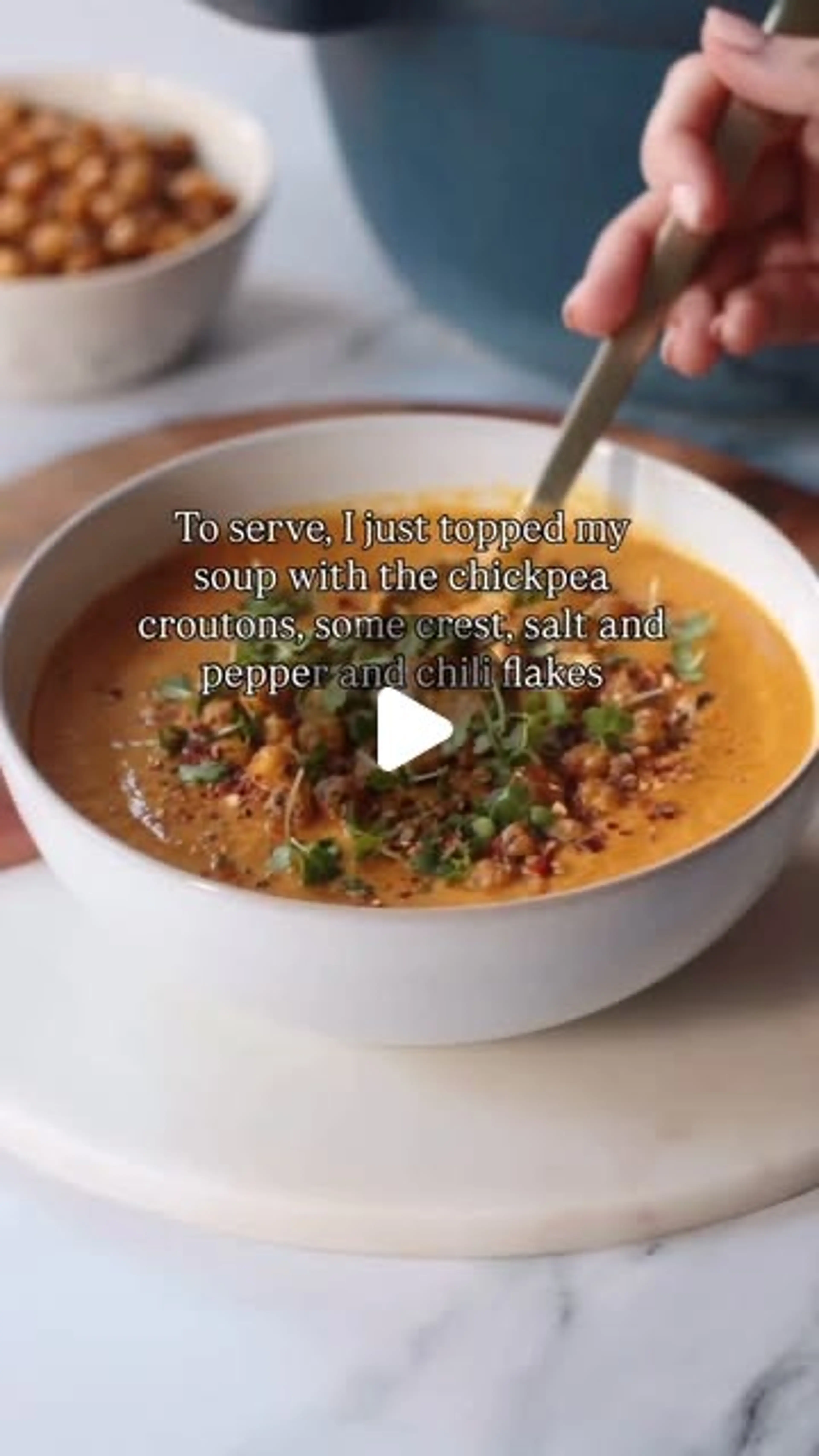 Sweet Roasted Carrots Blended with Creamy White Beans and Co