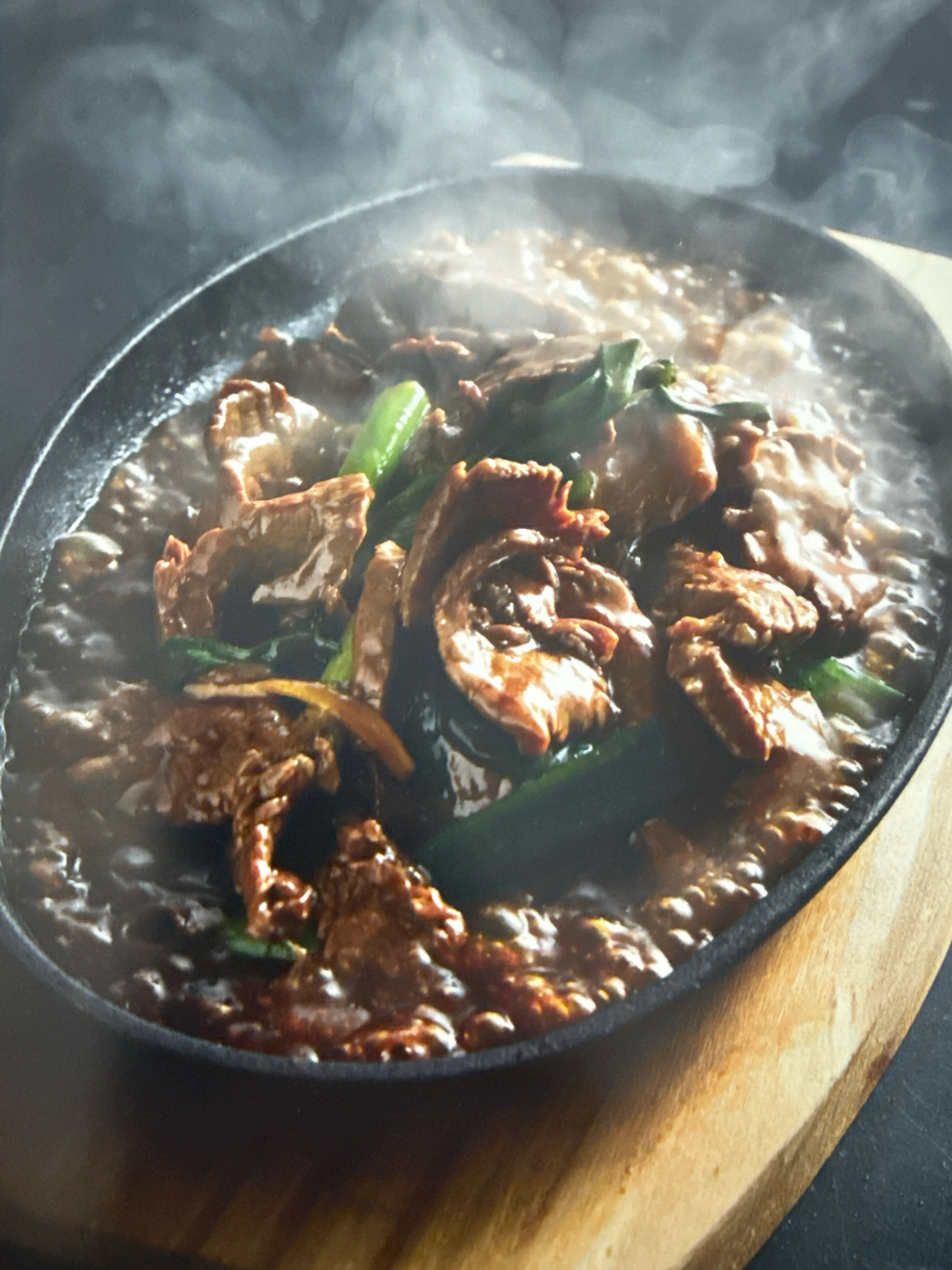 SIZZLING BEEF