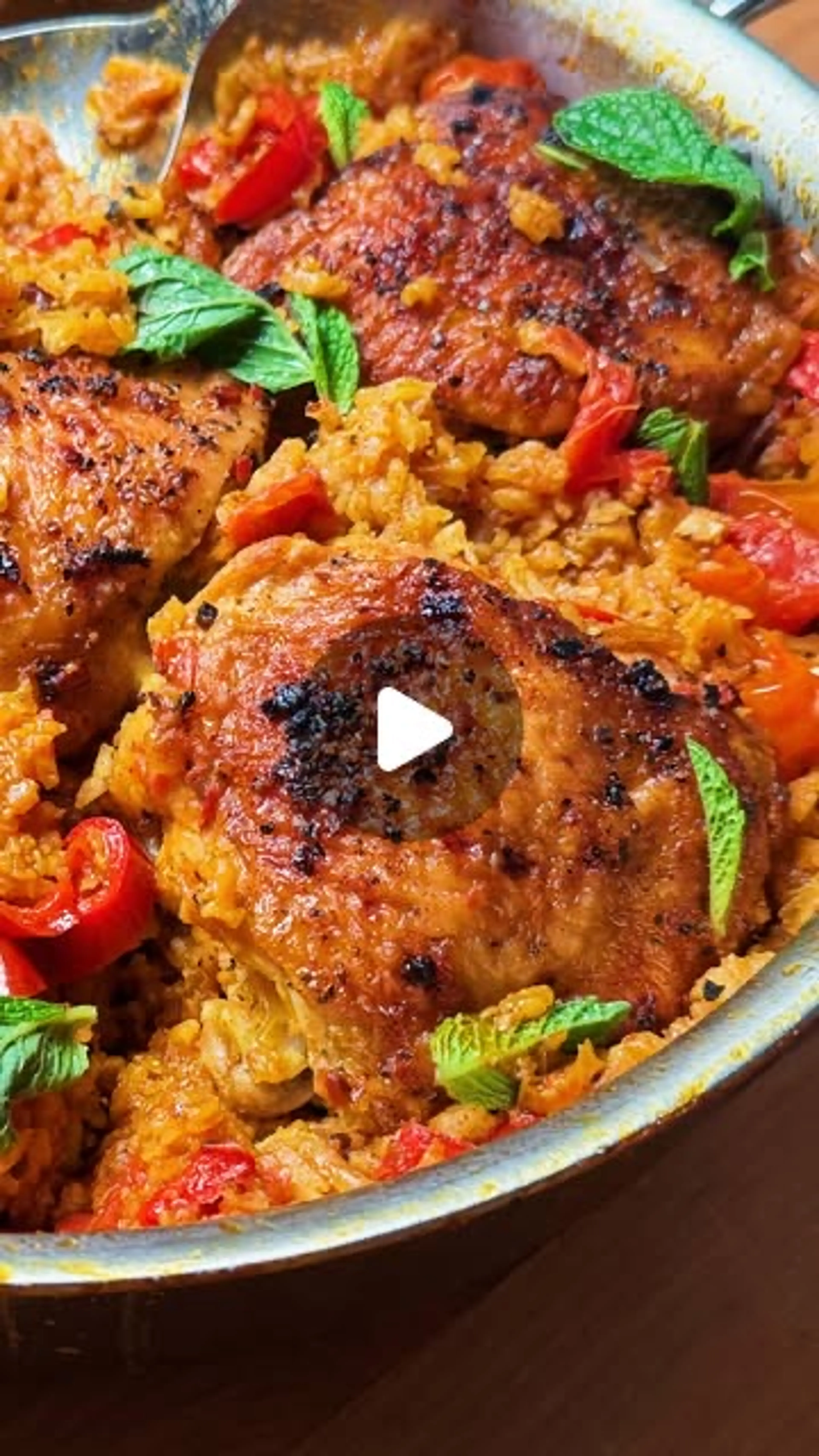 One-pan Pepper Tomato Chicken and Rice with @latourangelle E