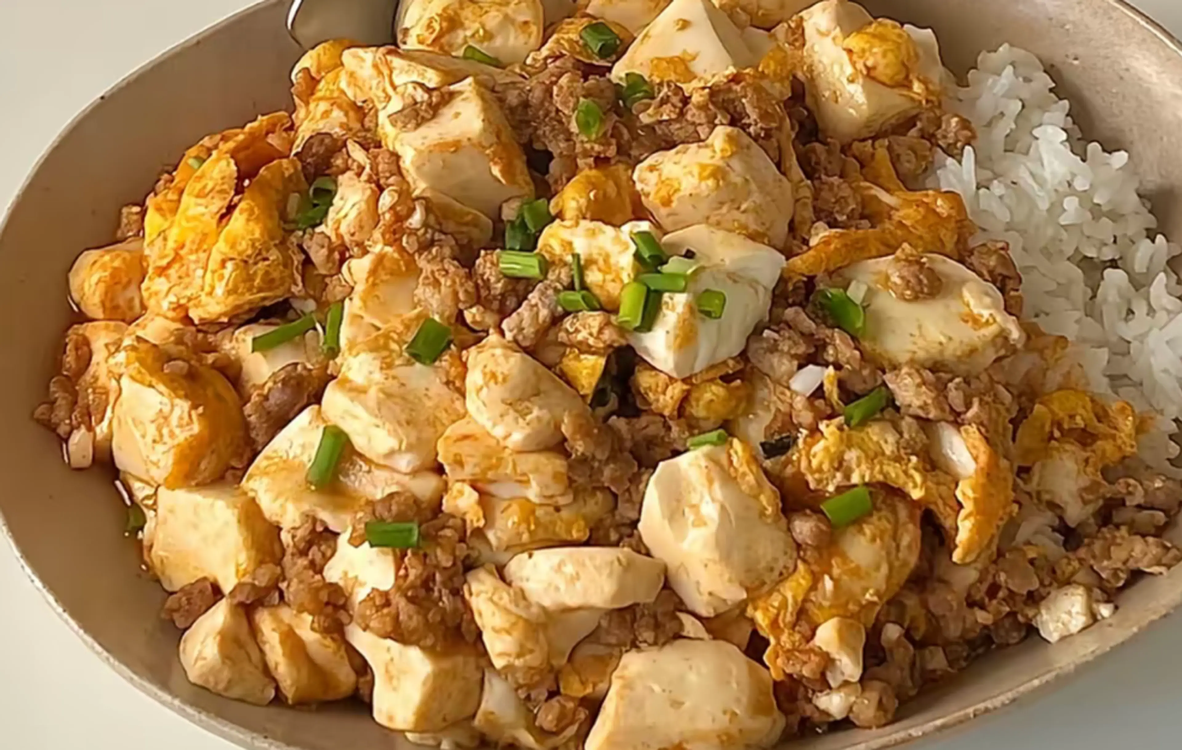 Pork mince tofu rice bowl