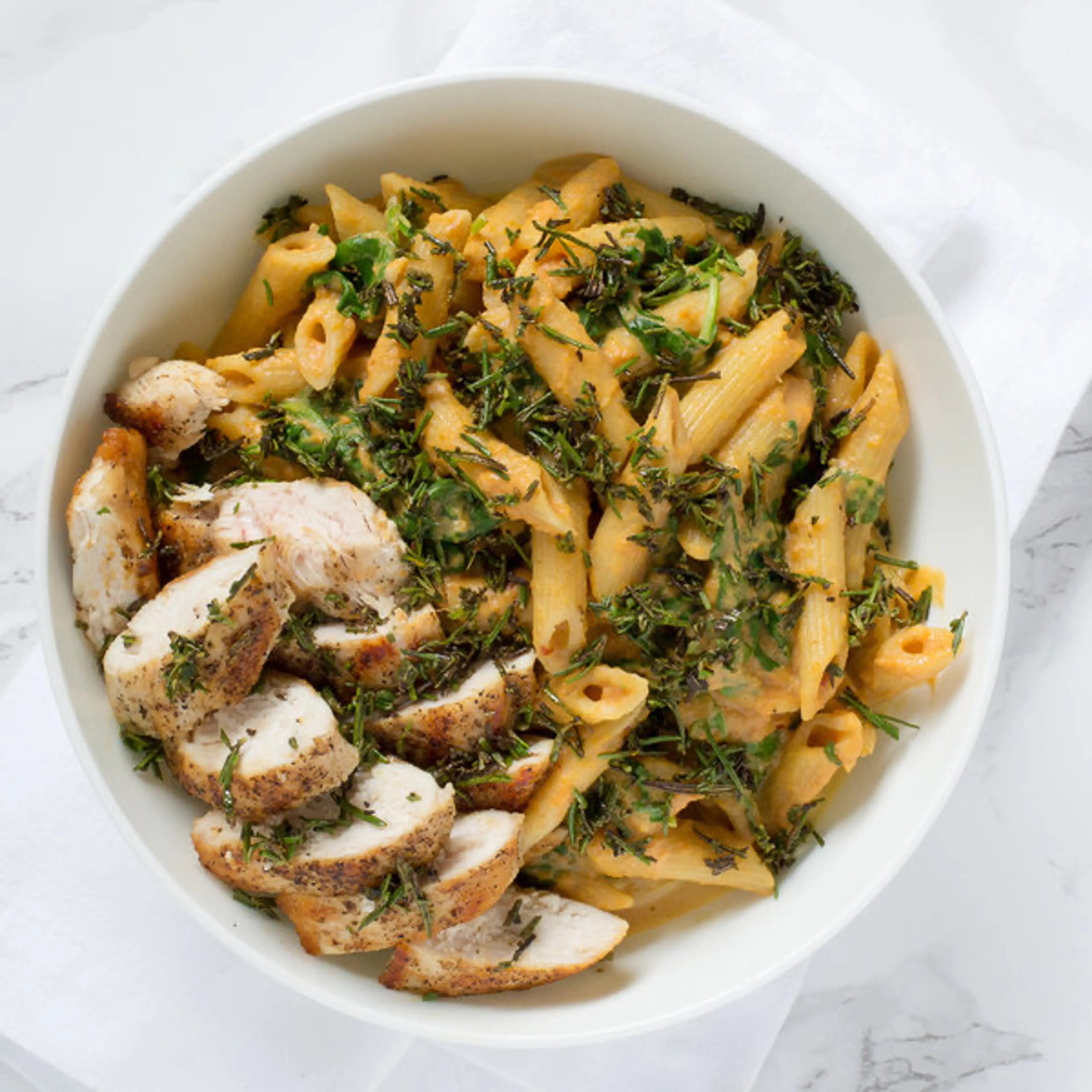 Creamy Pumpkin & Arugula Pasta with Chicken & Rosemary