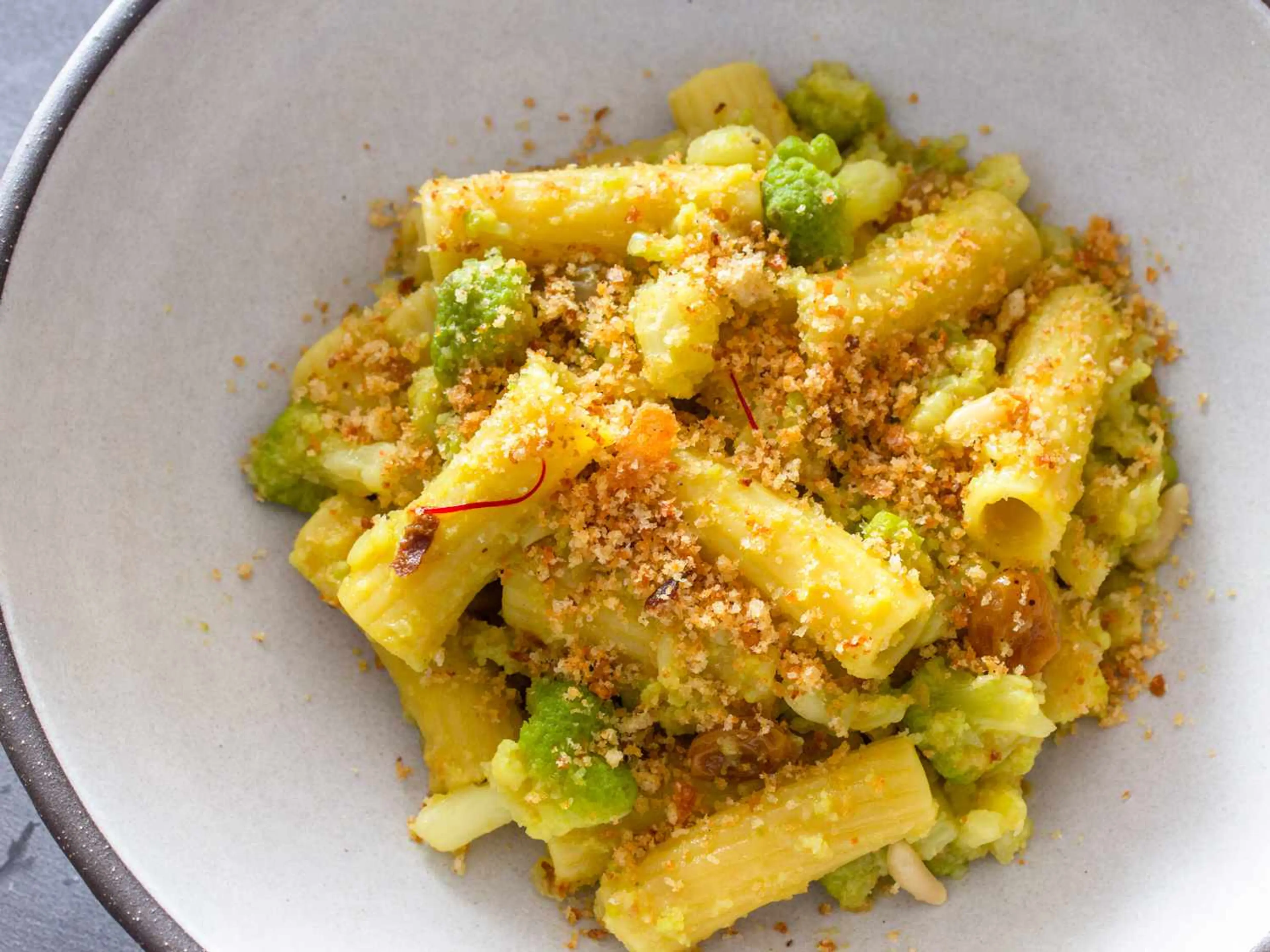 Pasta chi Vruoccoli Arriminati (Sicilian Pasta With Cauliflo