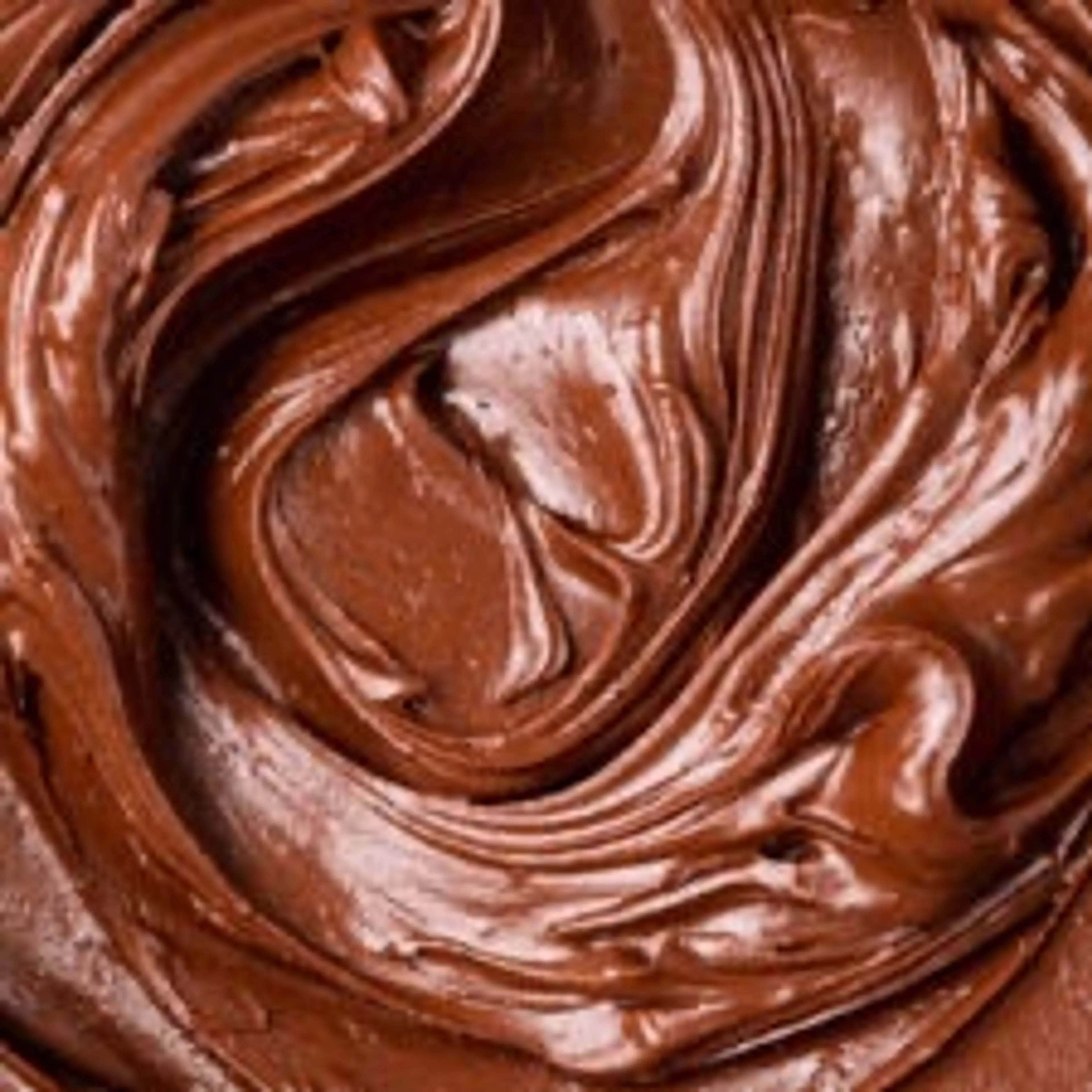 Glossy, Rich Chocolate Frosting with Wow Texture