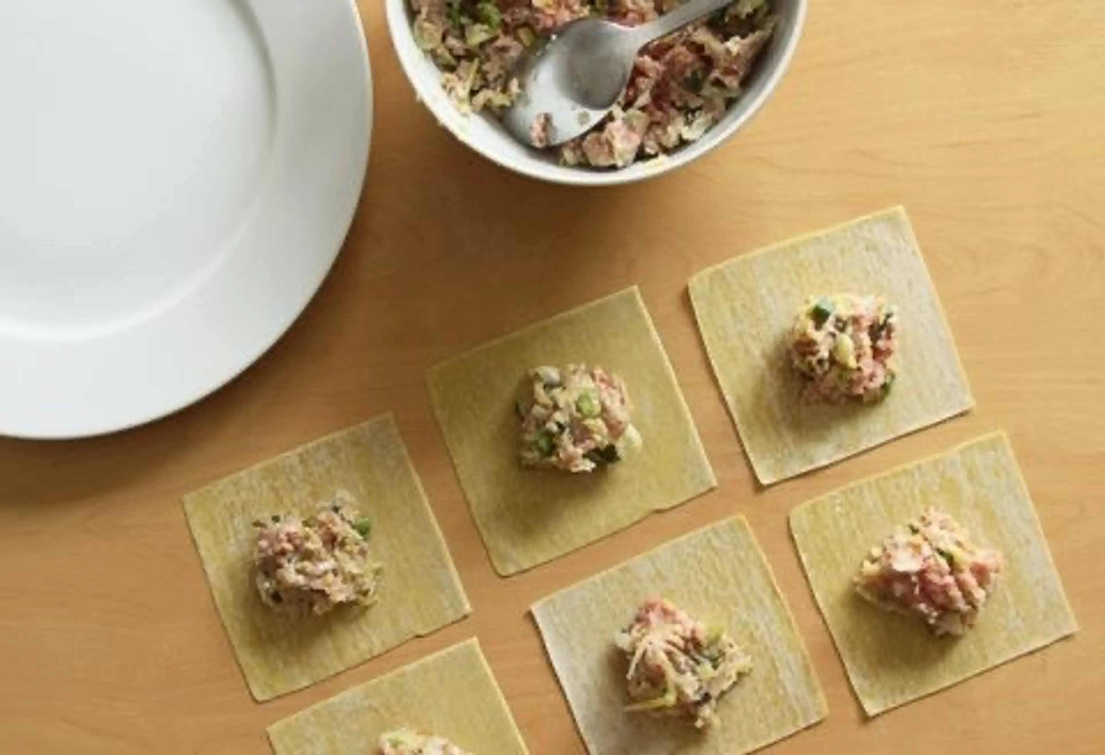 SOUPE DE RAVIOLIS CHINOIS