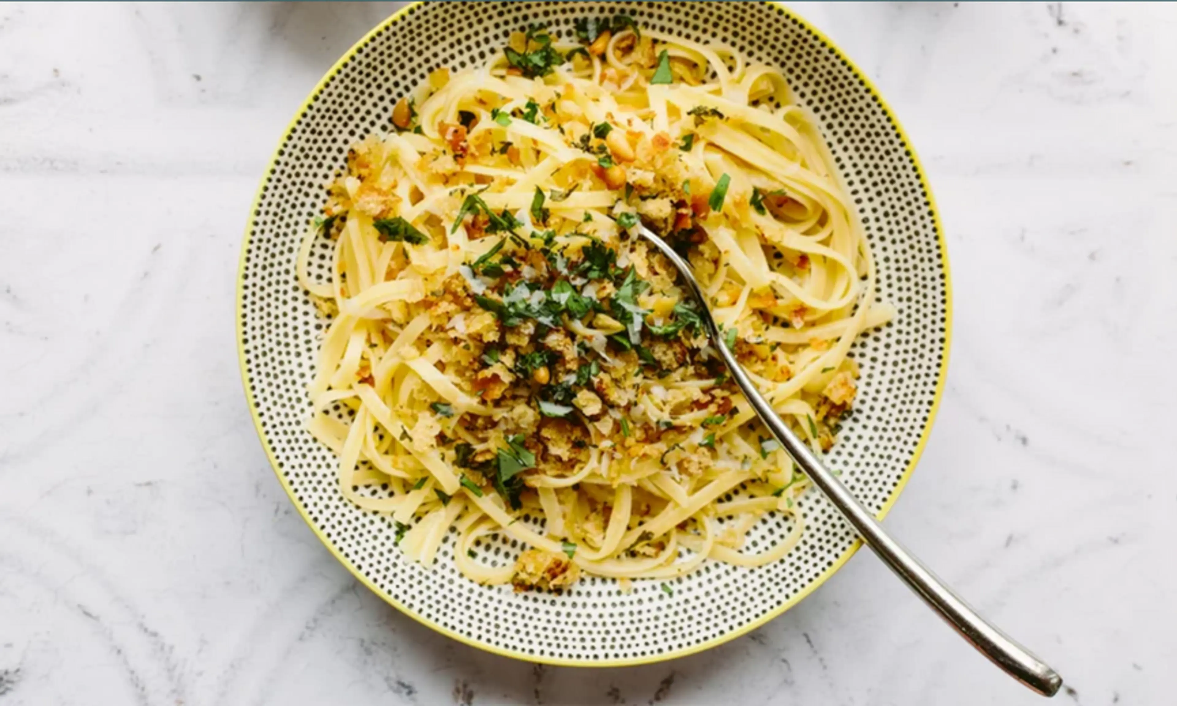 Anti-inflammatory one-pan spicy lemon pasta recipe