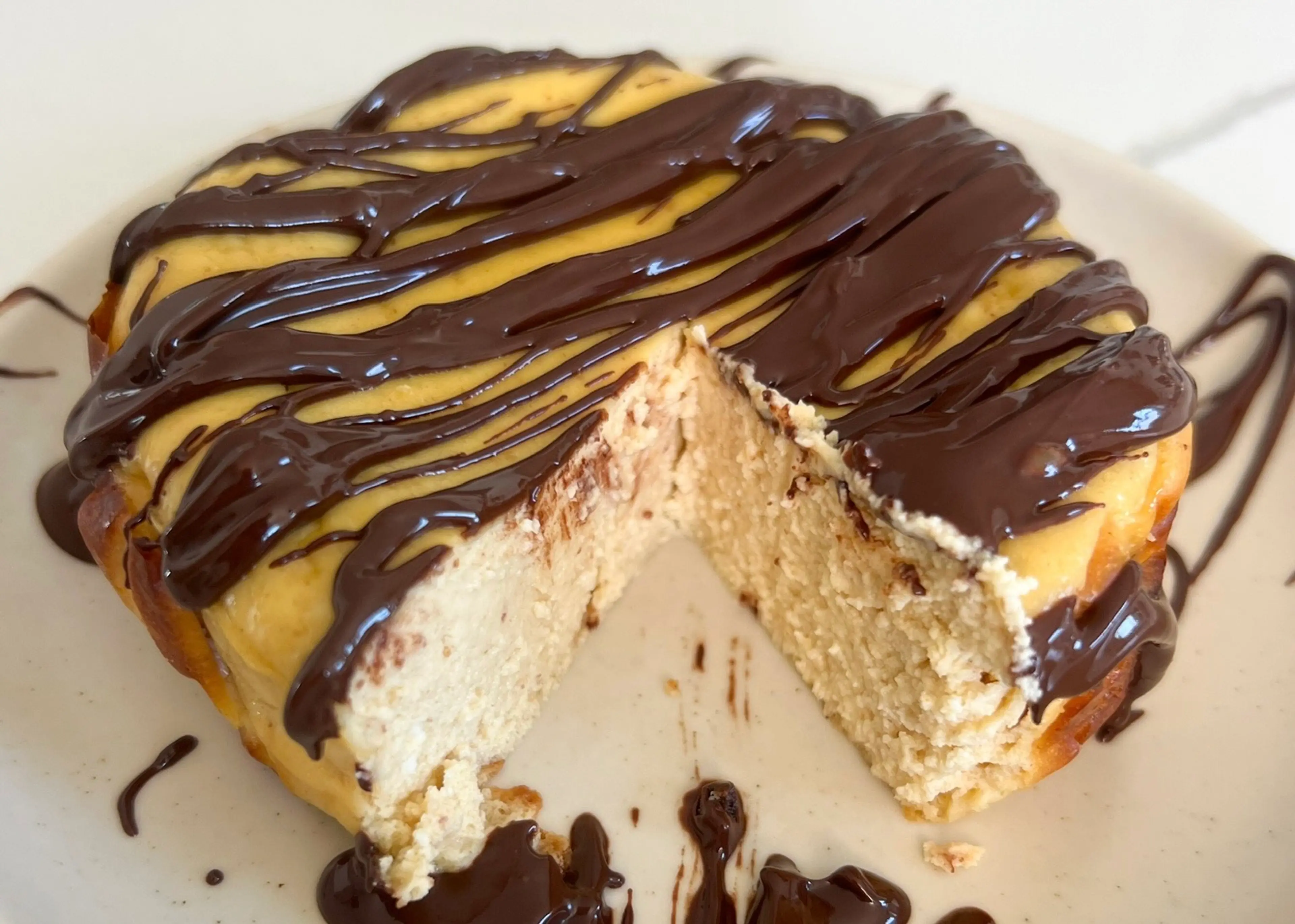 Healthy High Protein Reese's Cheesecake (Gluten Free, Low Ca