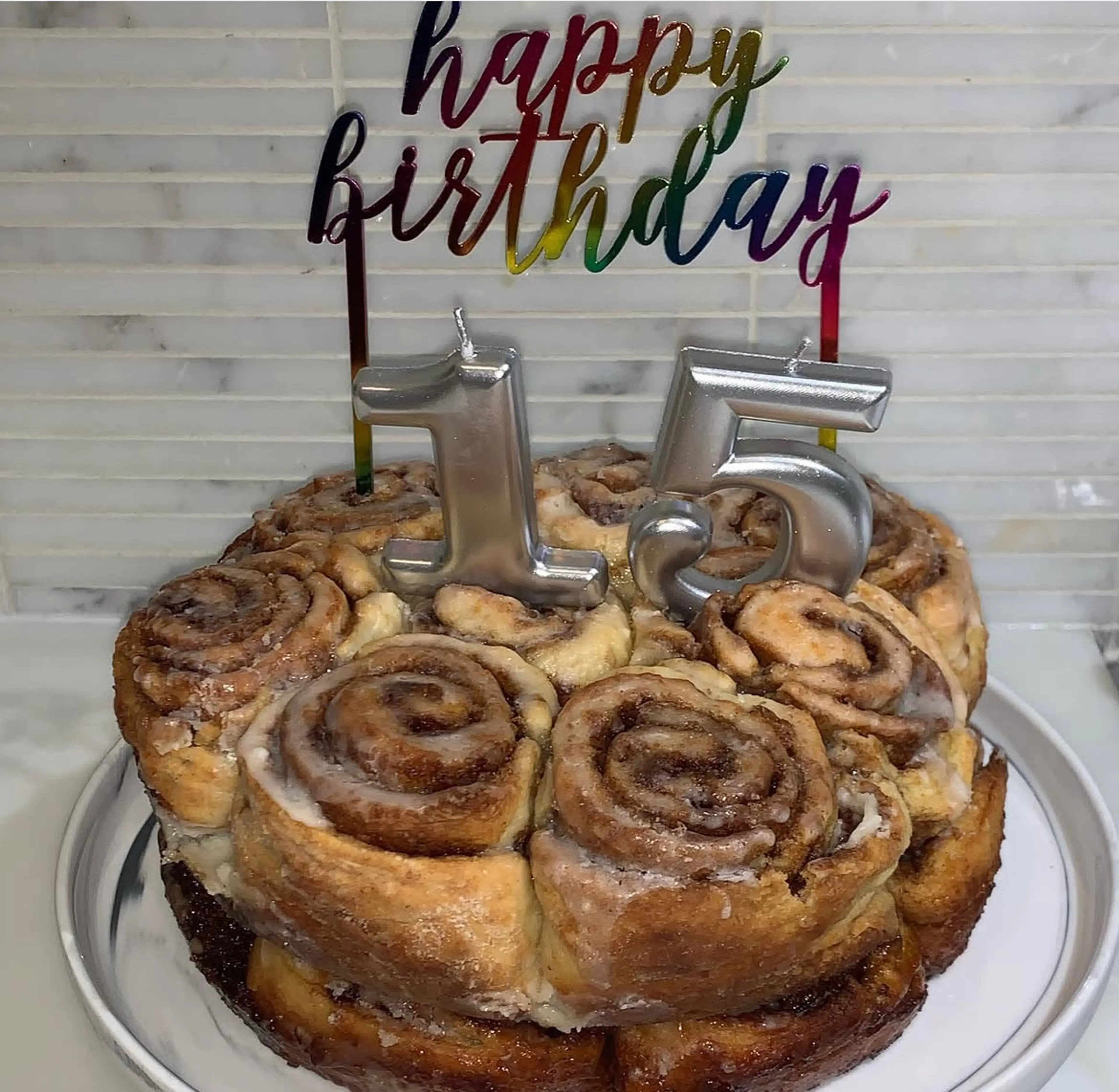Cinnamon Buns (cake