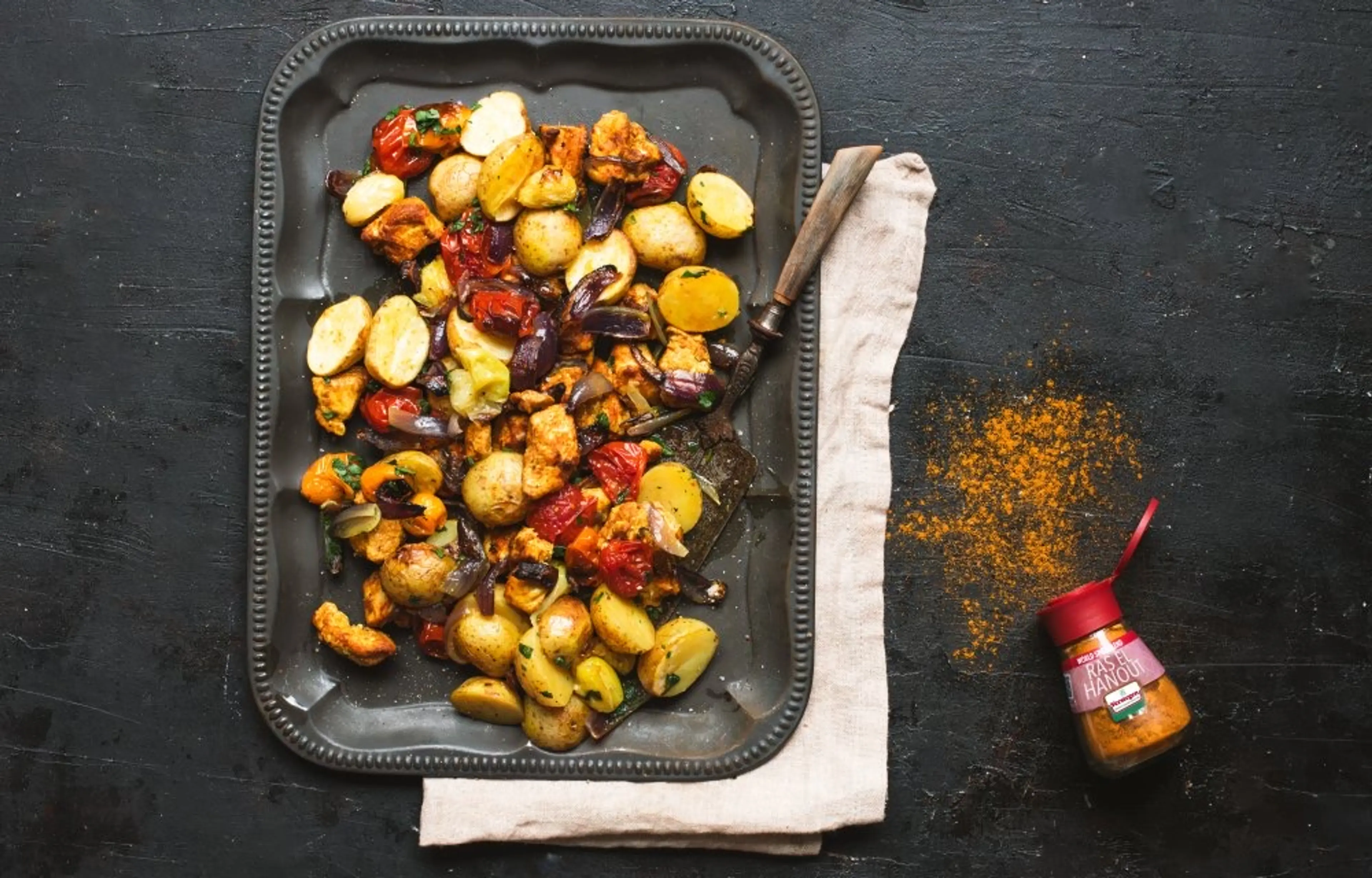 Kip traybake met ras el hanout