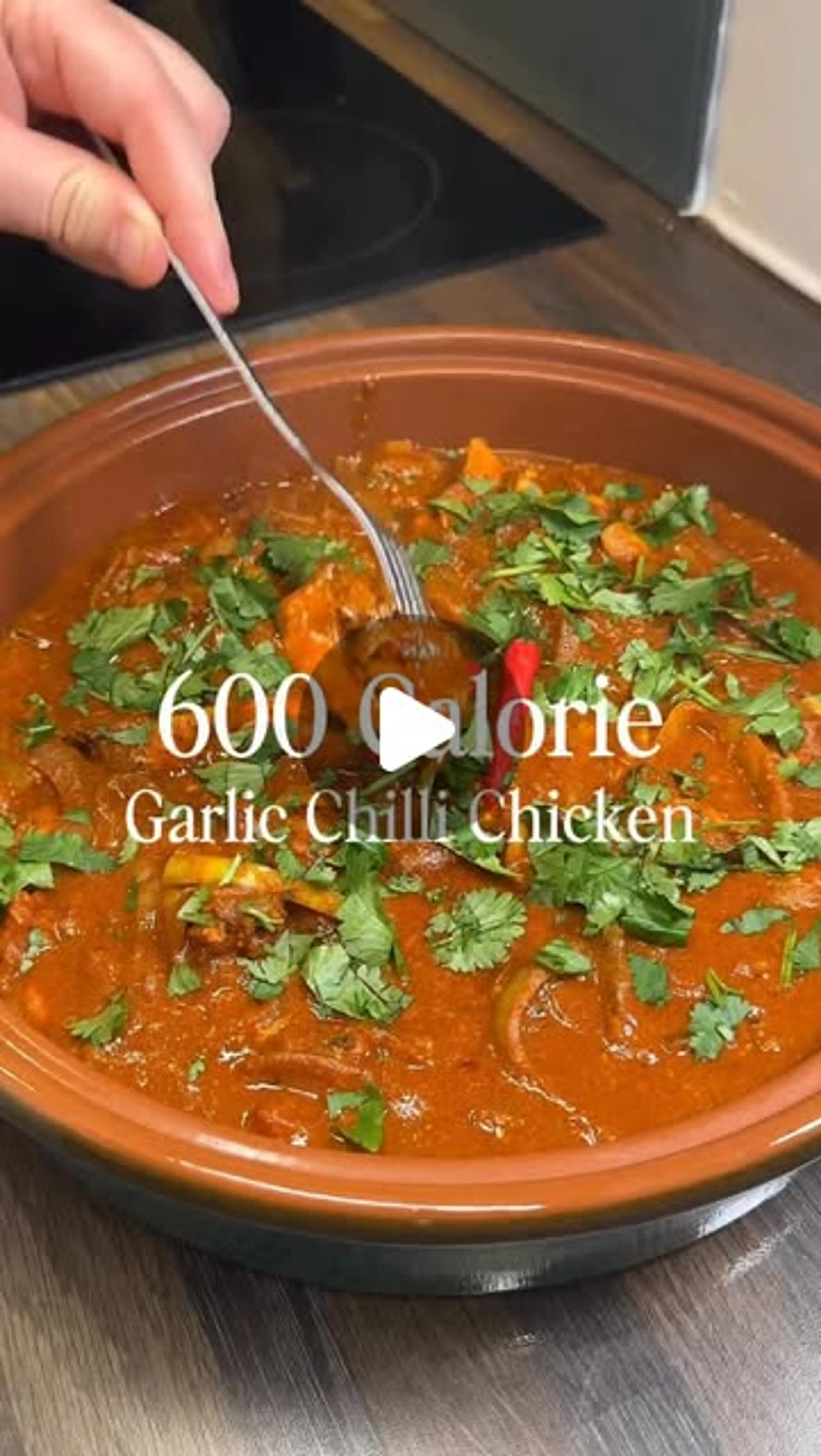 Easy, One Pan Garlic Chilli Chicken
