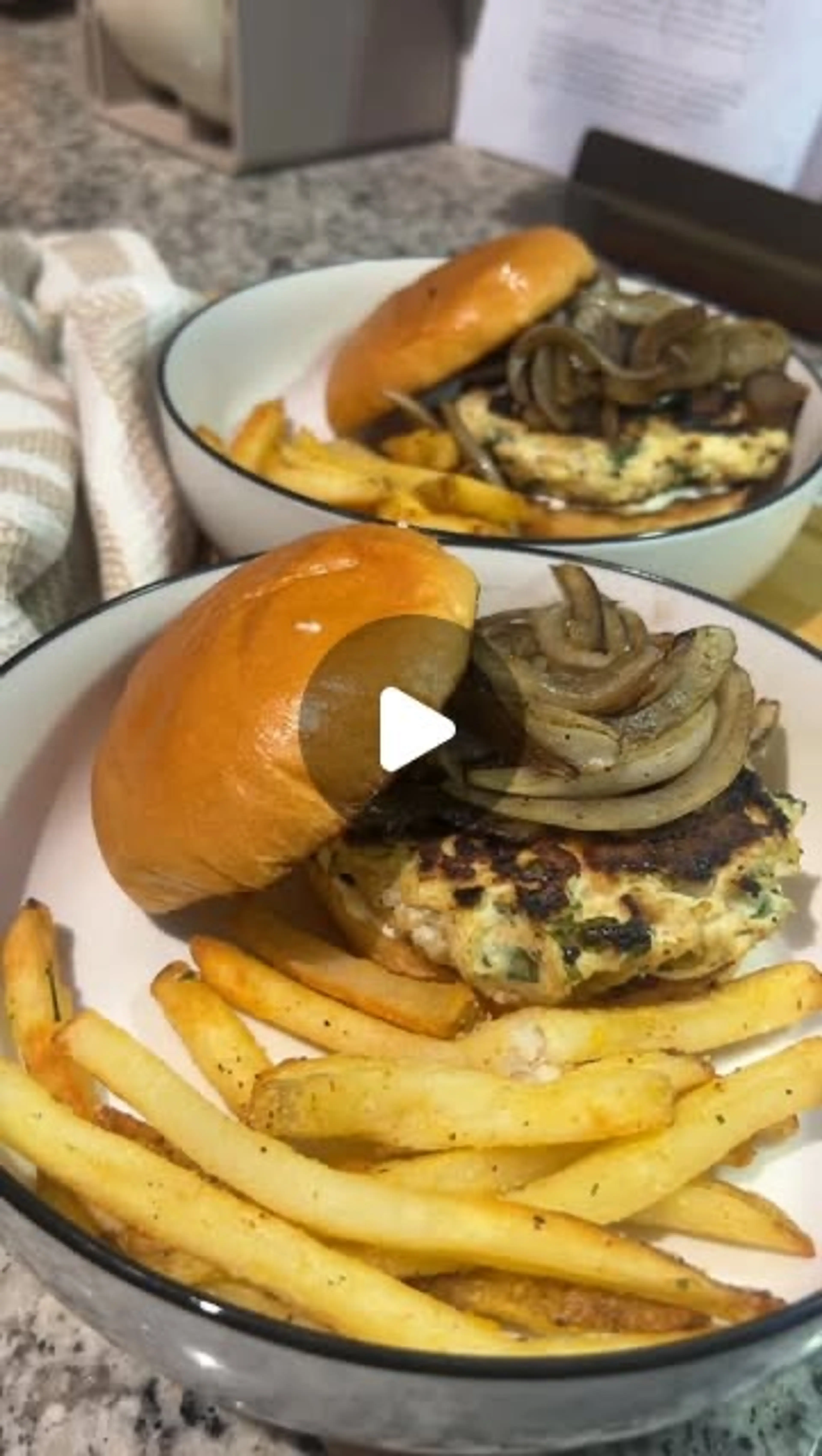 White Cheddar and Spinach Chicken Burgers