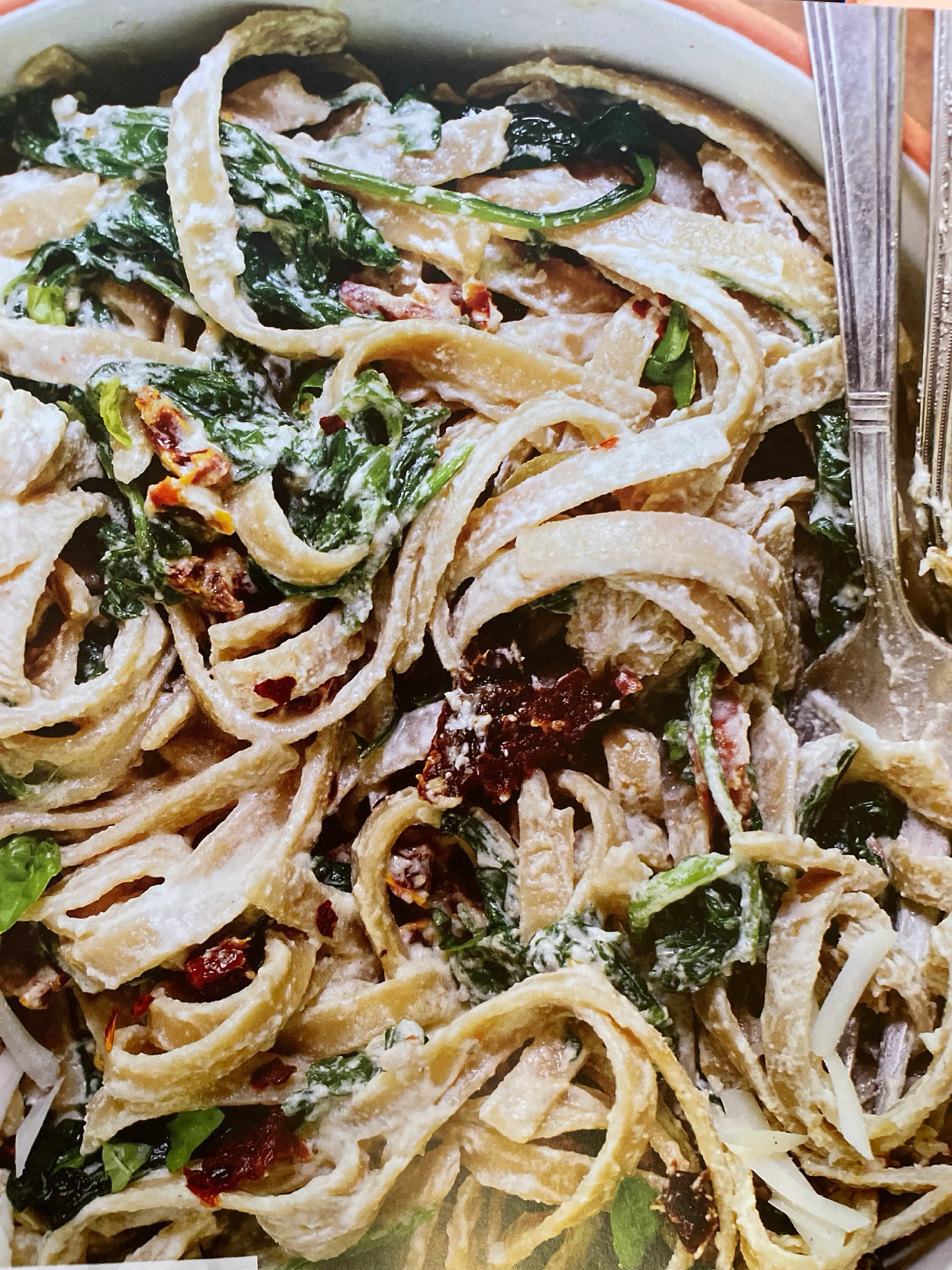Sun-Dried Tomato Fettuccine Alfredo with Spinach