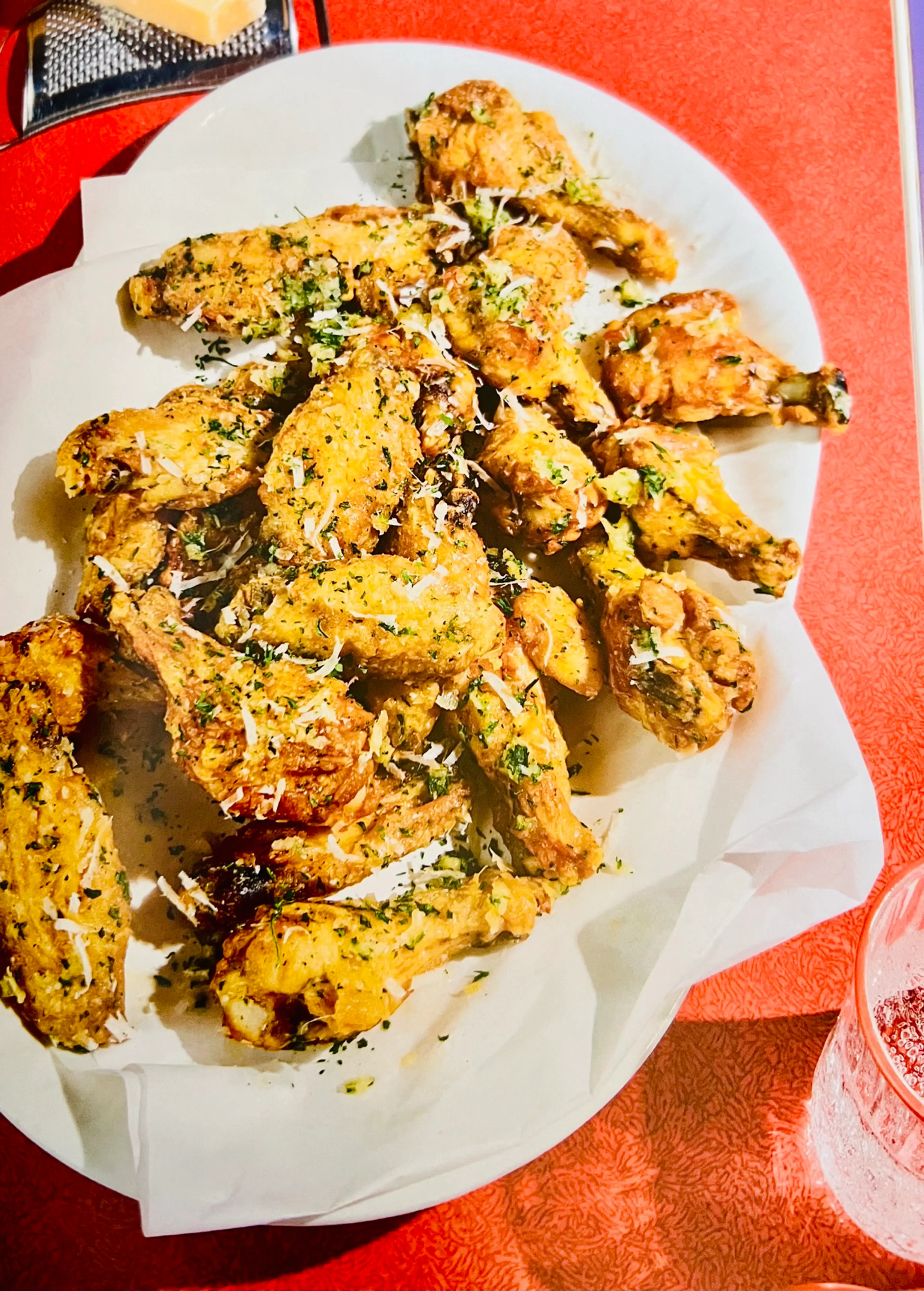 Crispy Garlic Parmesan Wings