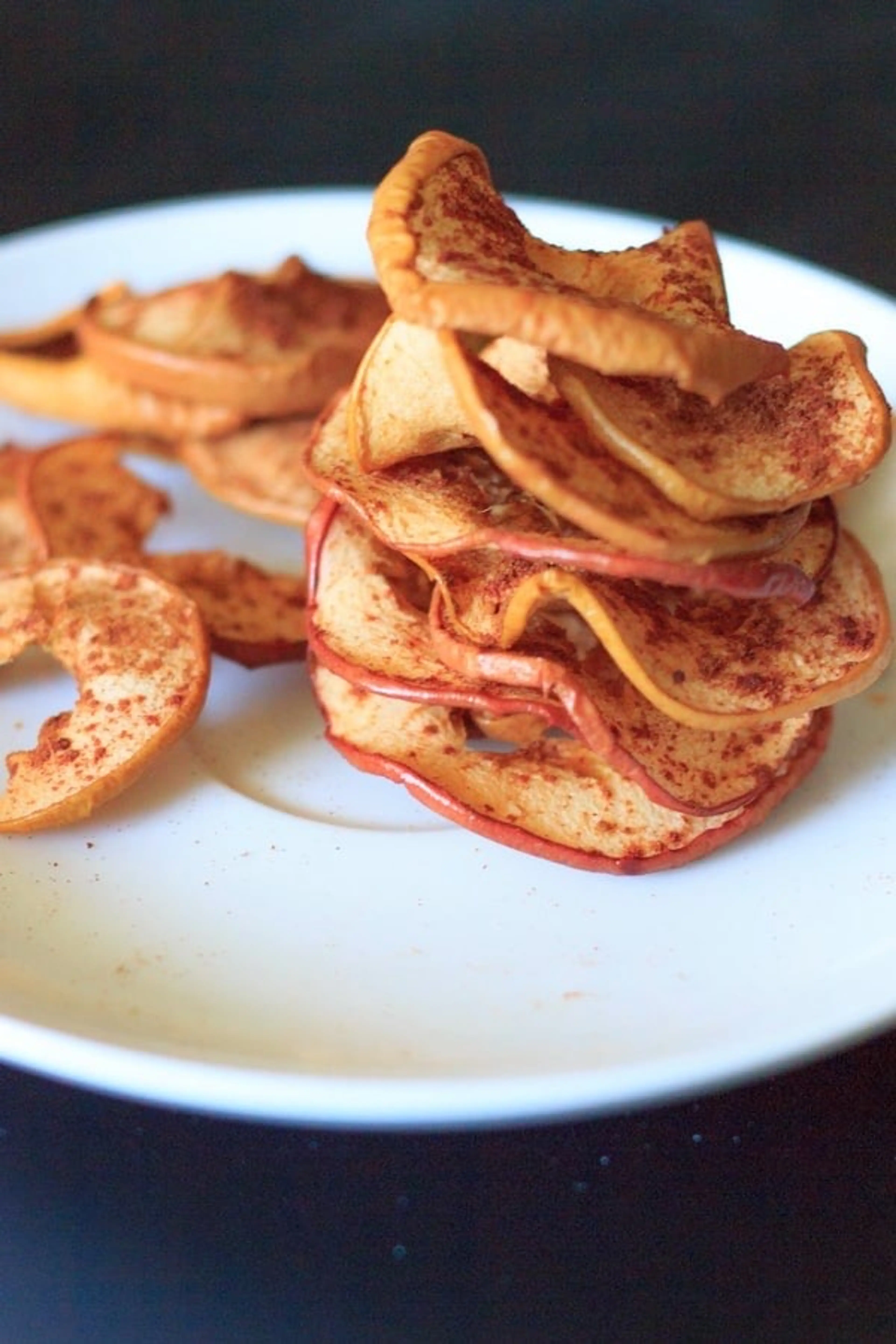 Cinnamon apple chips