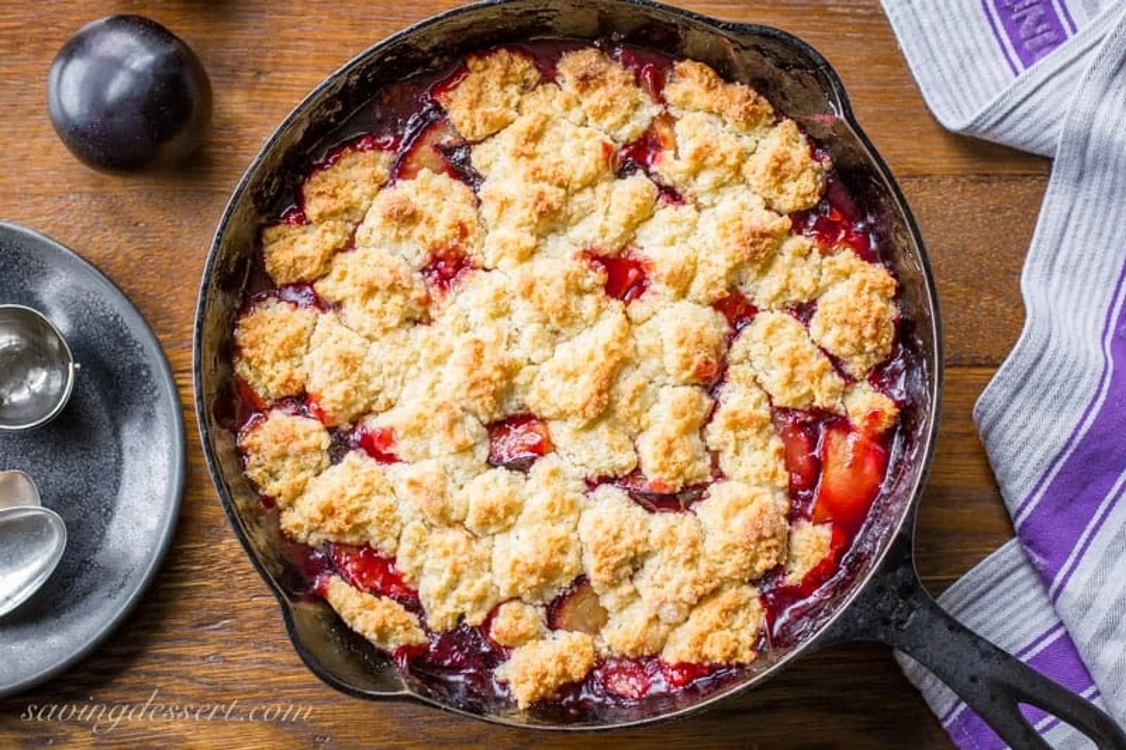 Easy Plum Cobbler