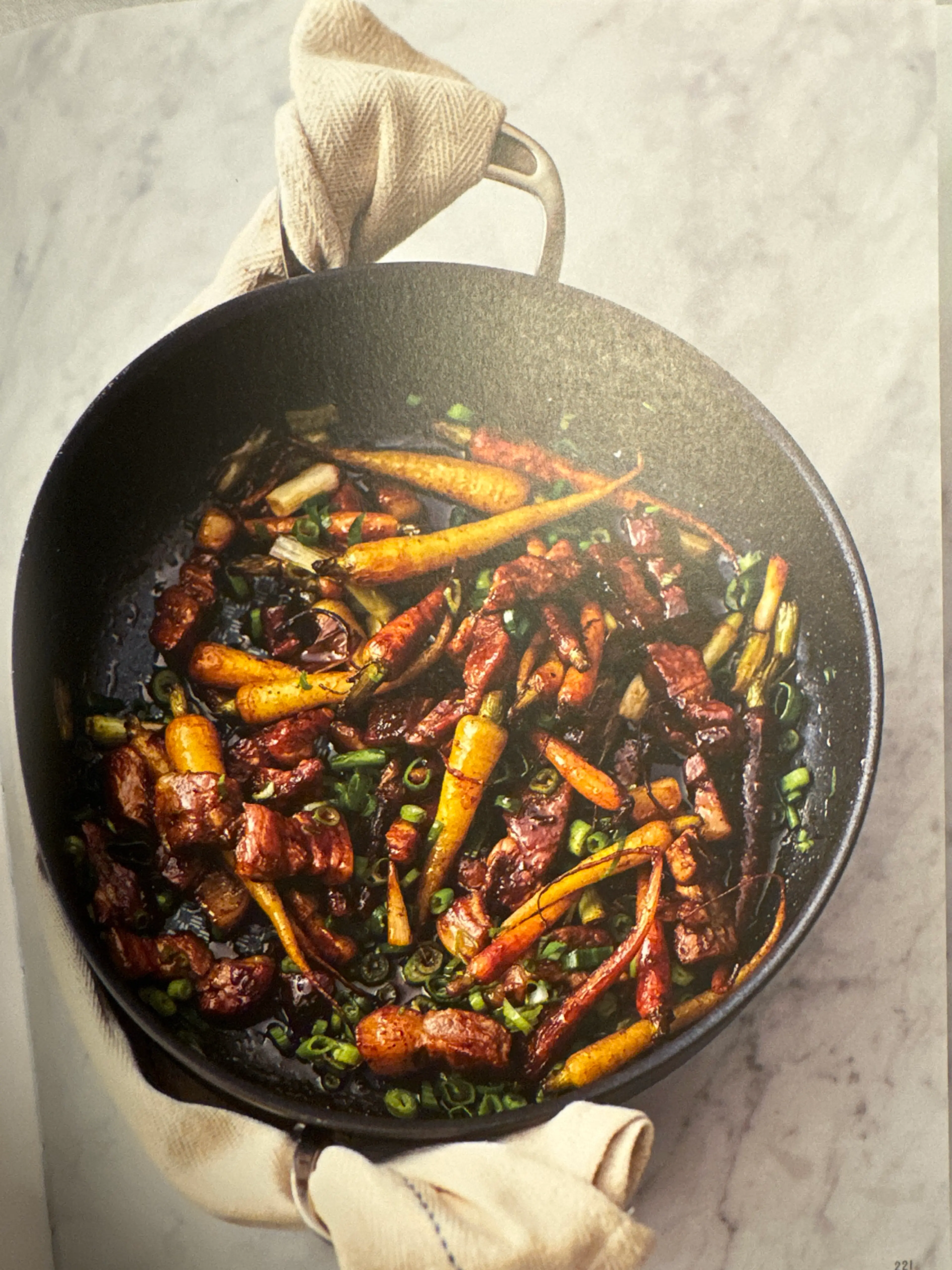 STICKY PORK STIR-FRY