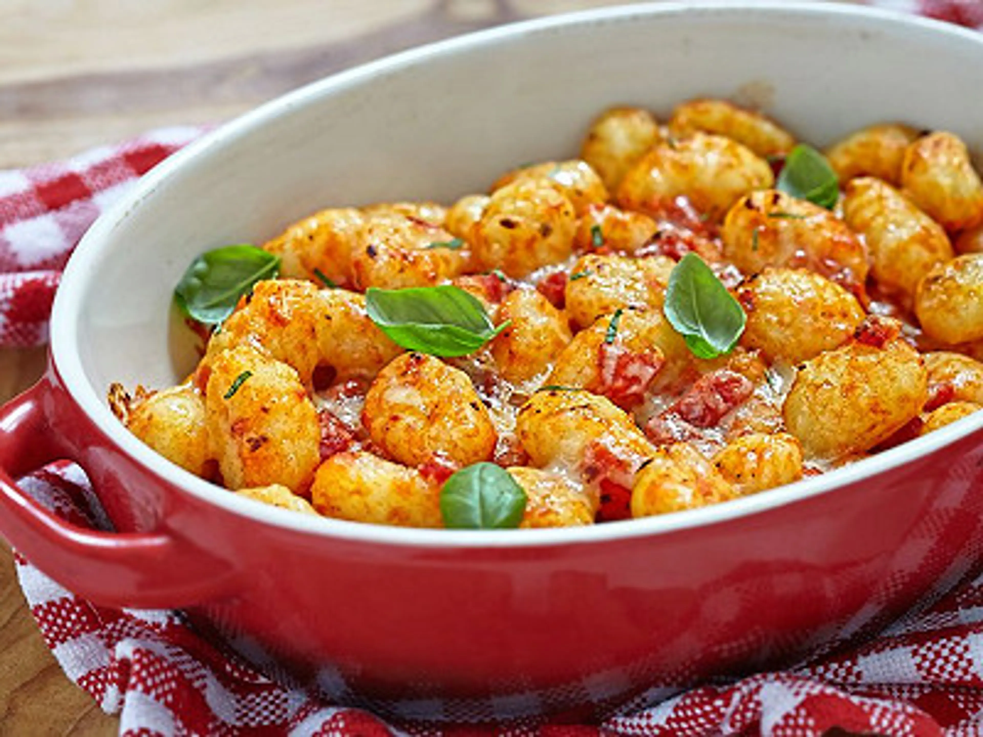 Gratin de gnocchis tomate et basilic