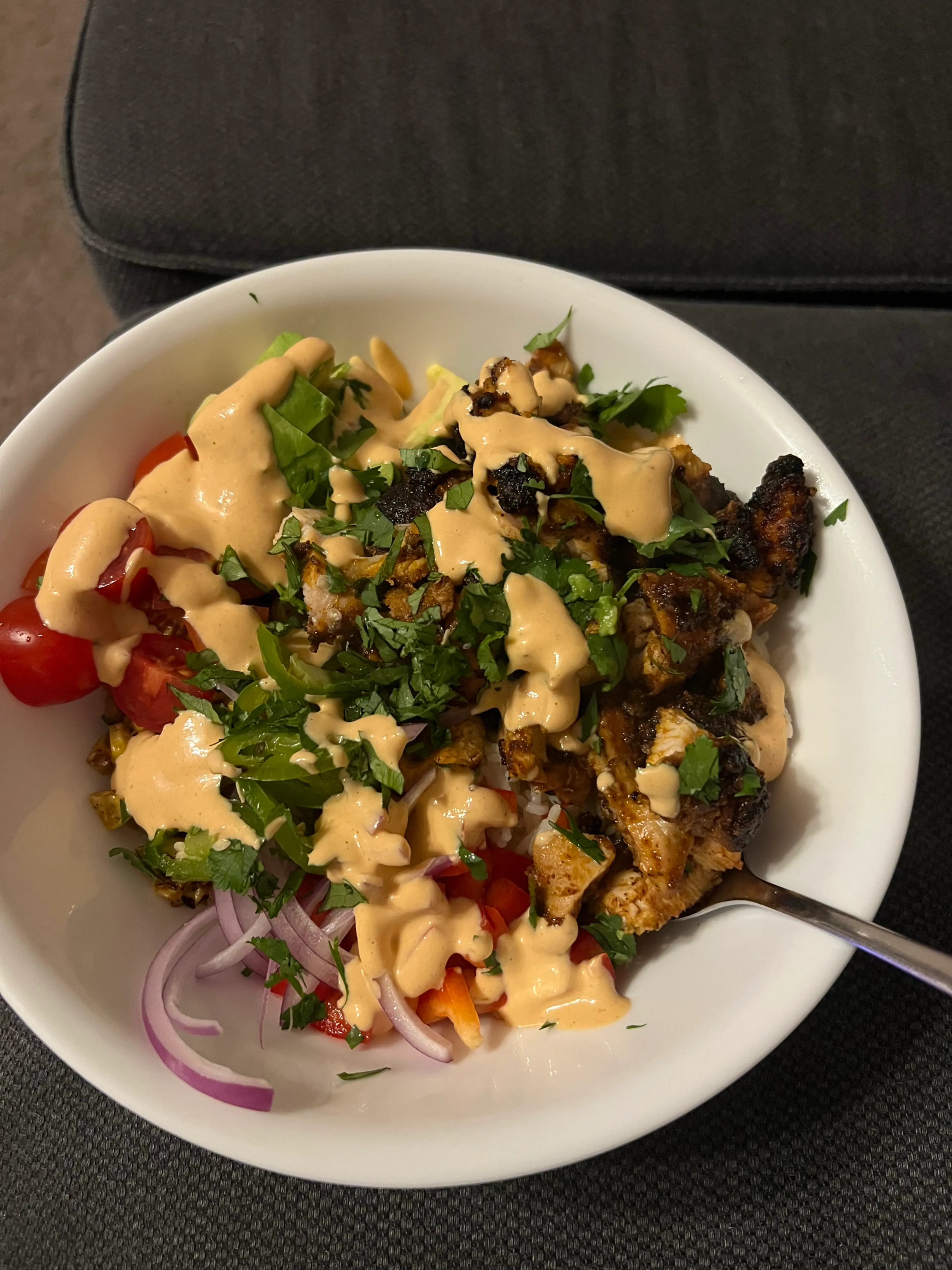 Chipotle chicken bowl