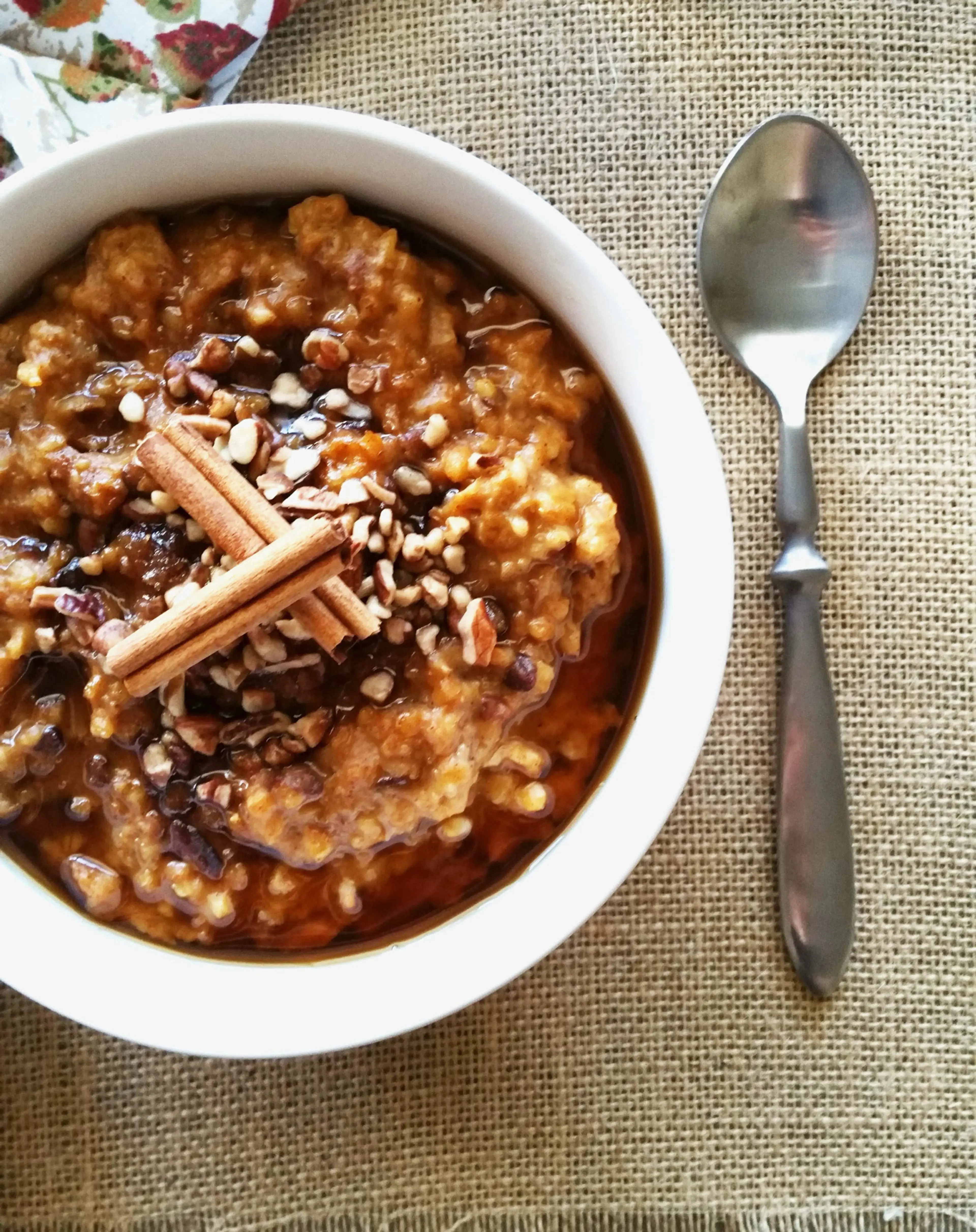 Slow Cooker Pumpkin Maple Oatmeal