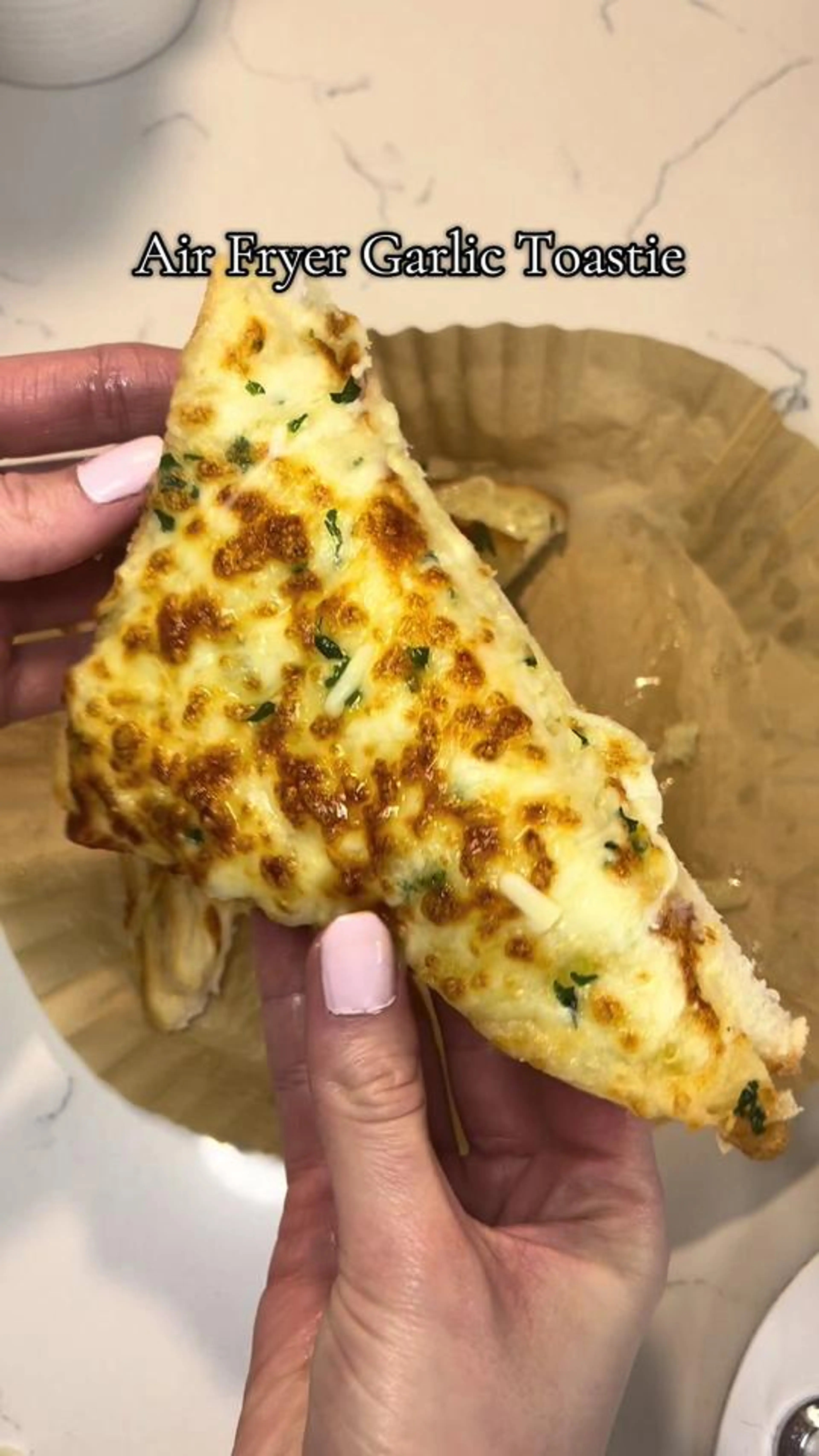 Air Fryer Garlic Bread Toastie