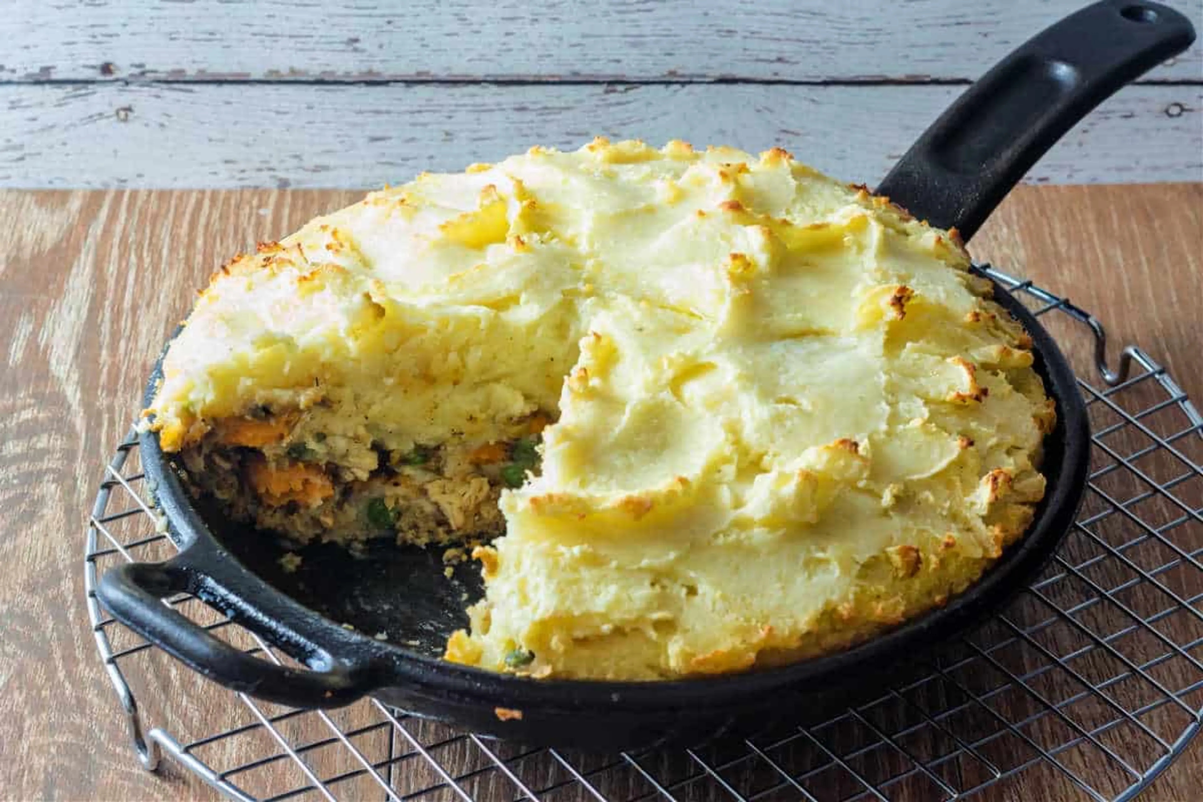 Turkey Shepherd's Pie with Stuffing Crust