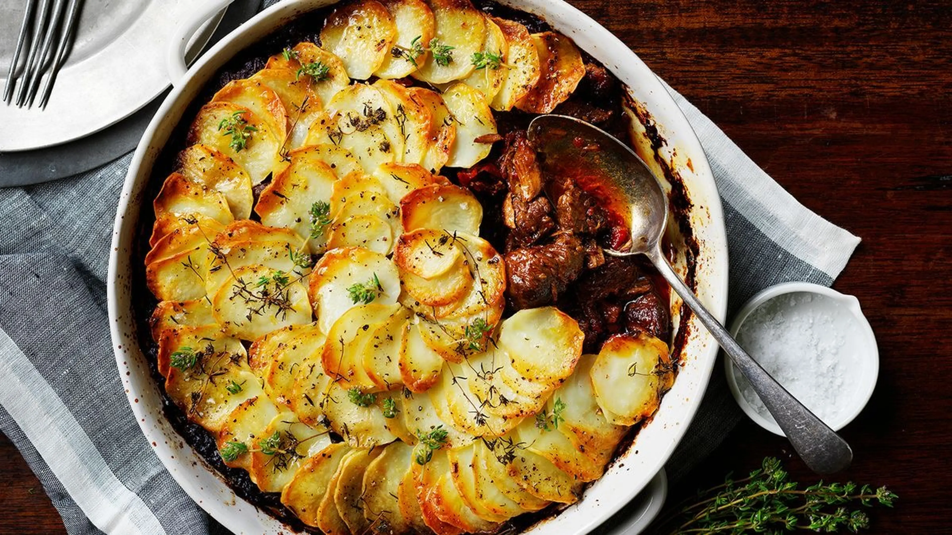 One-pan goulash potato bake recipe