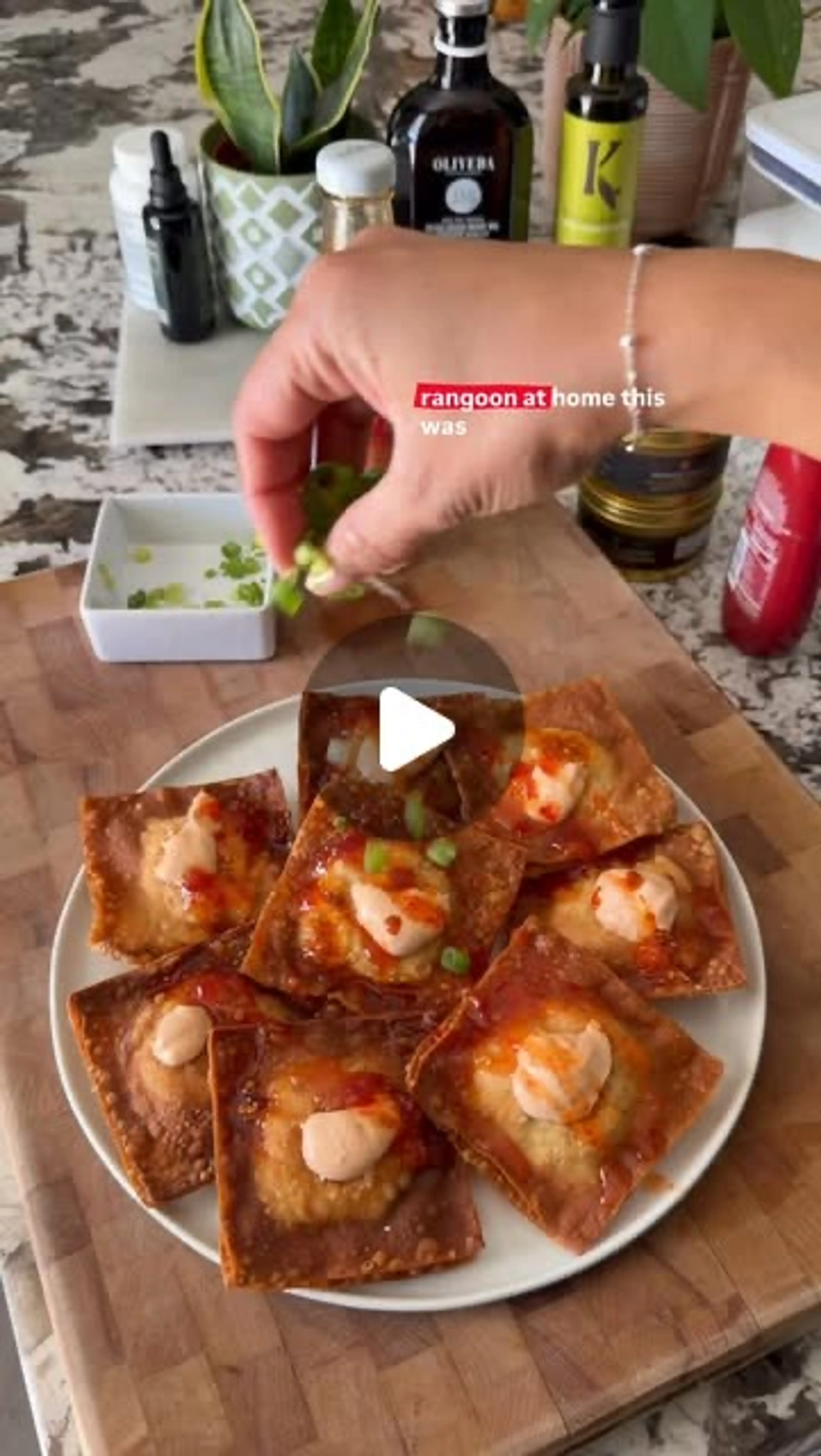 Crab Rangoon Natchos