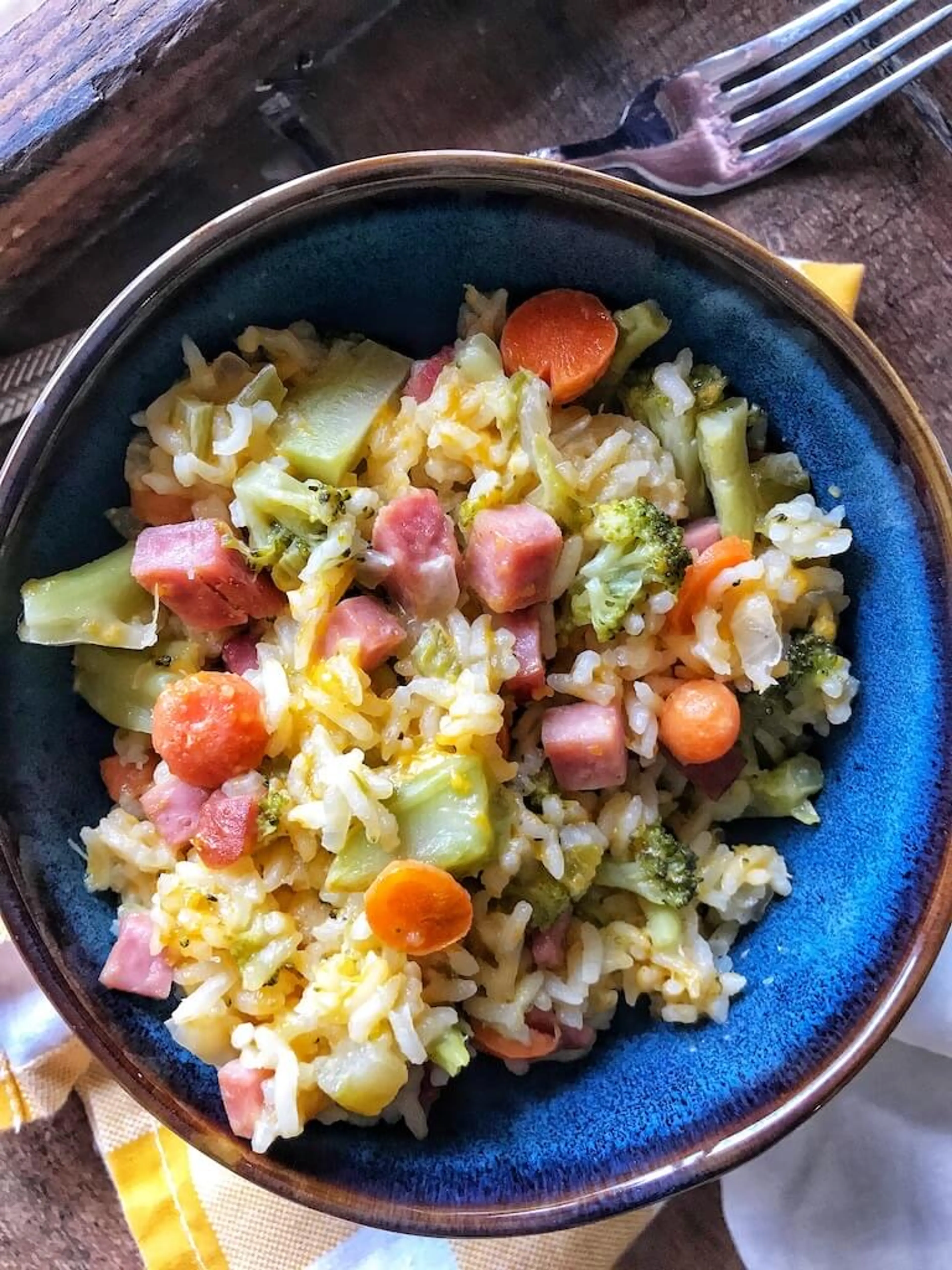 Cheesy Ham and Broccoli Rice Casserole