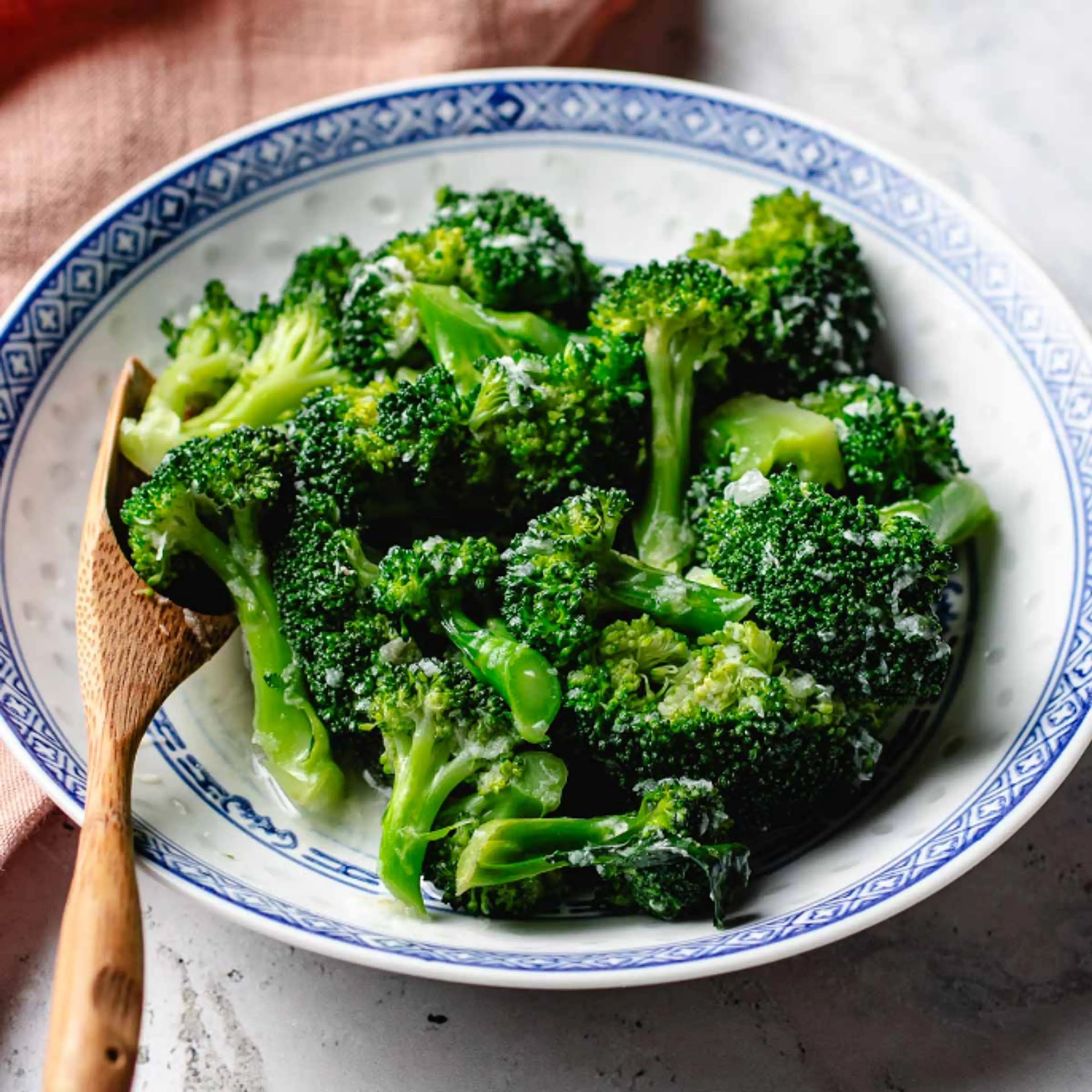 Broccoli with garlic sauce recipe