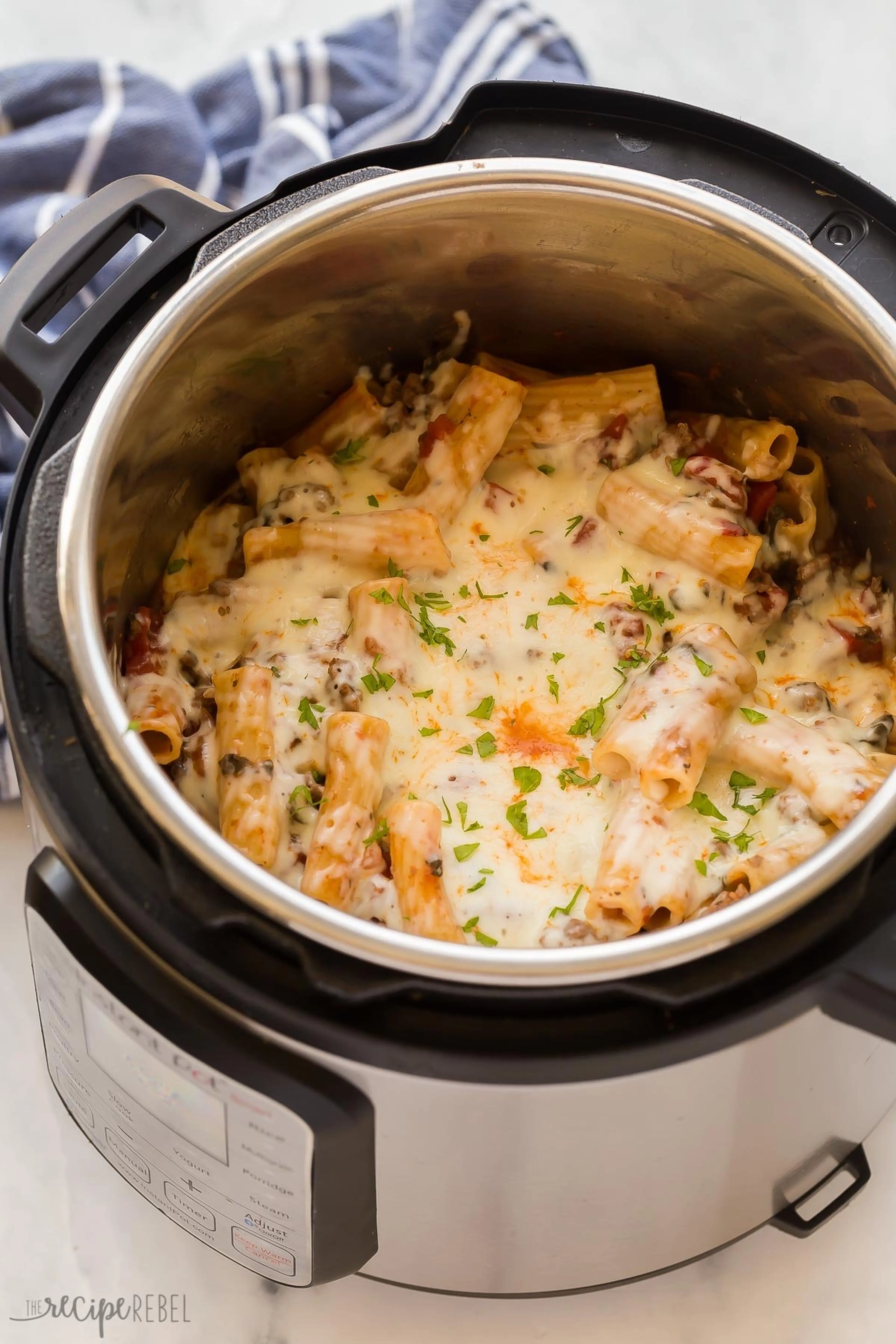 Instant Pot Baked Ziti