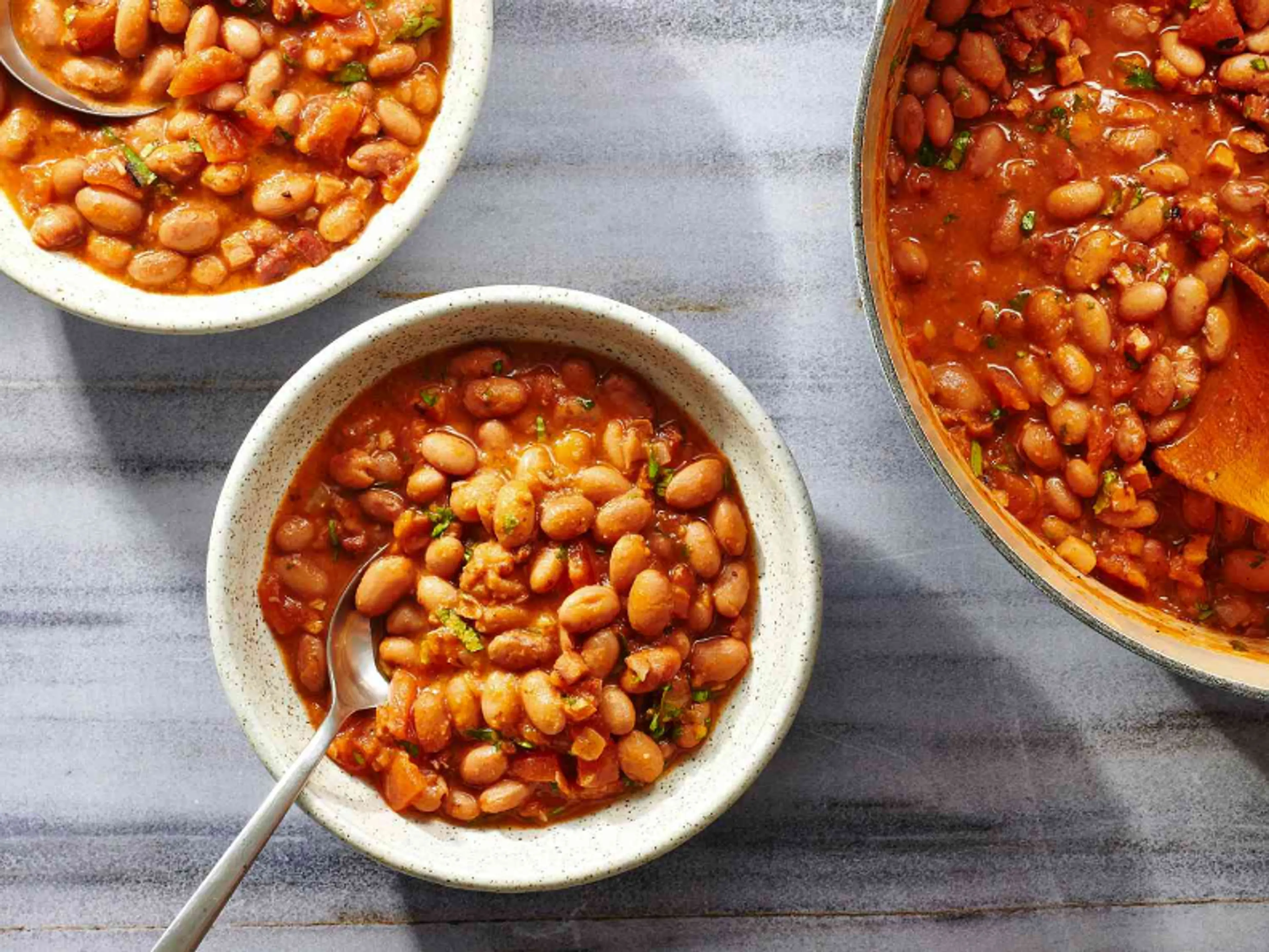 Frijoles Charros (Mexican Pinto Beans With Bacon and Chiles)