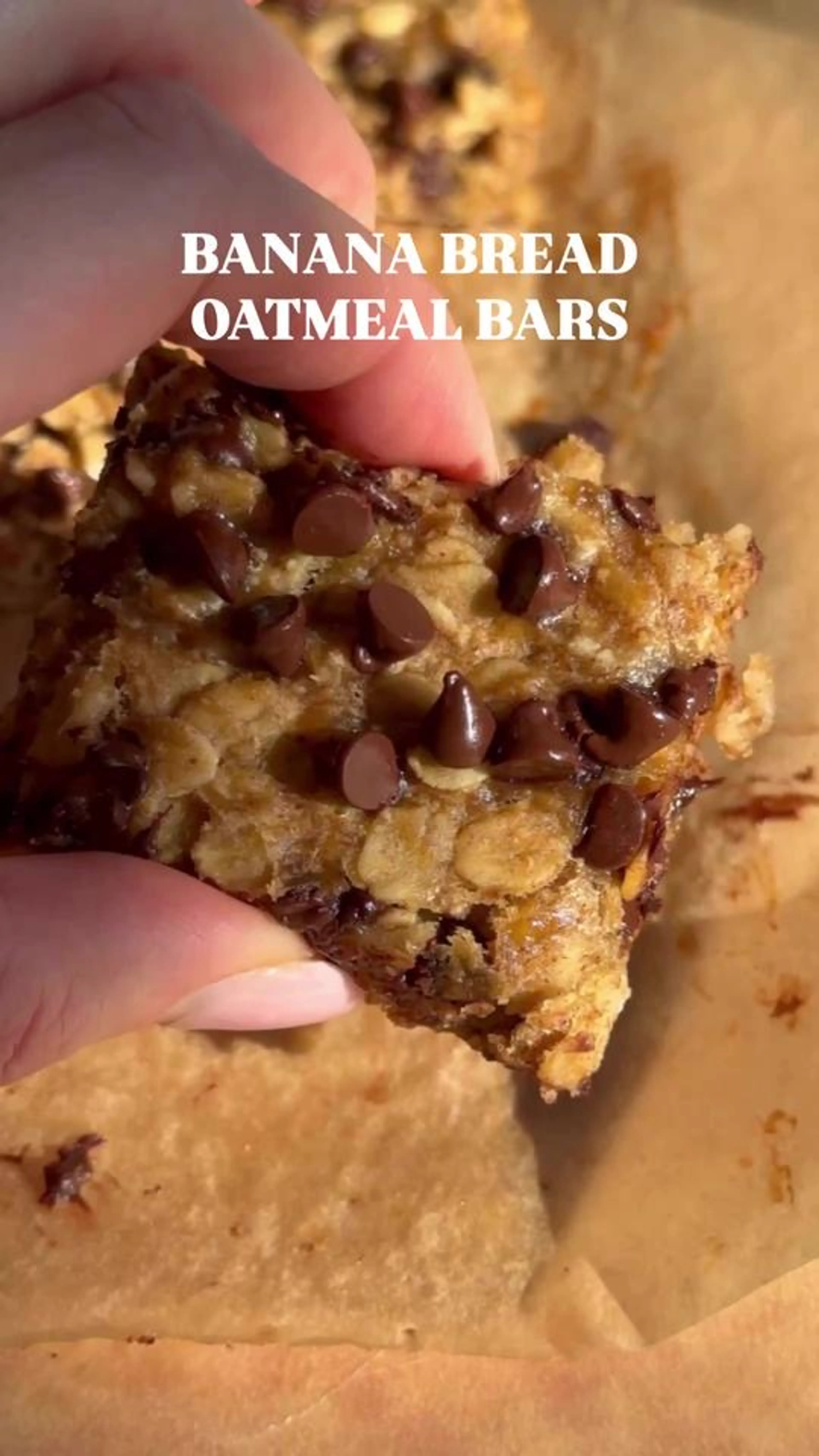 Banana Bread Oatmeal Bars