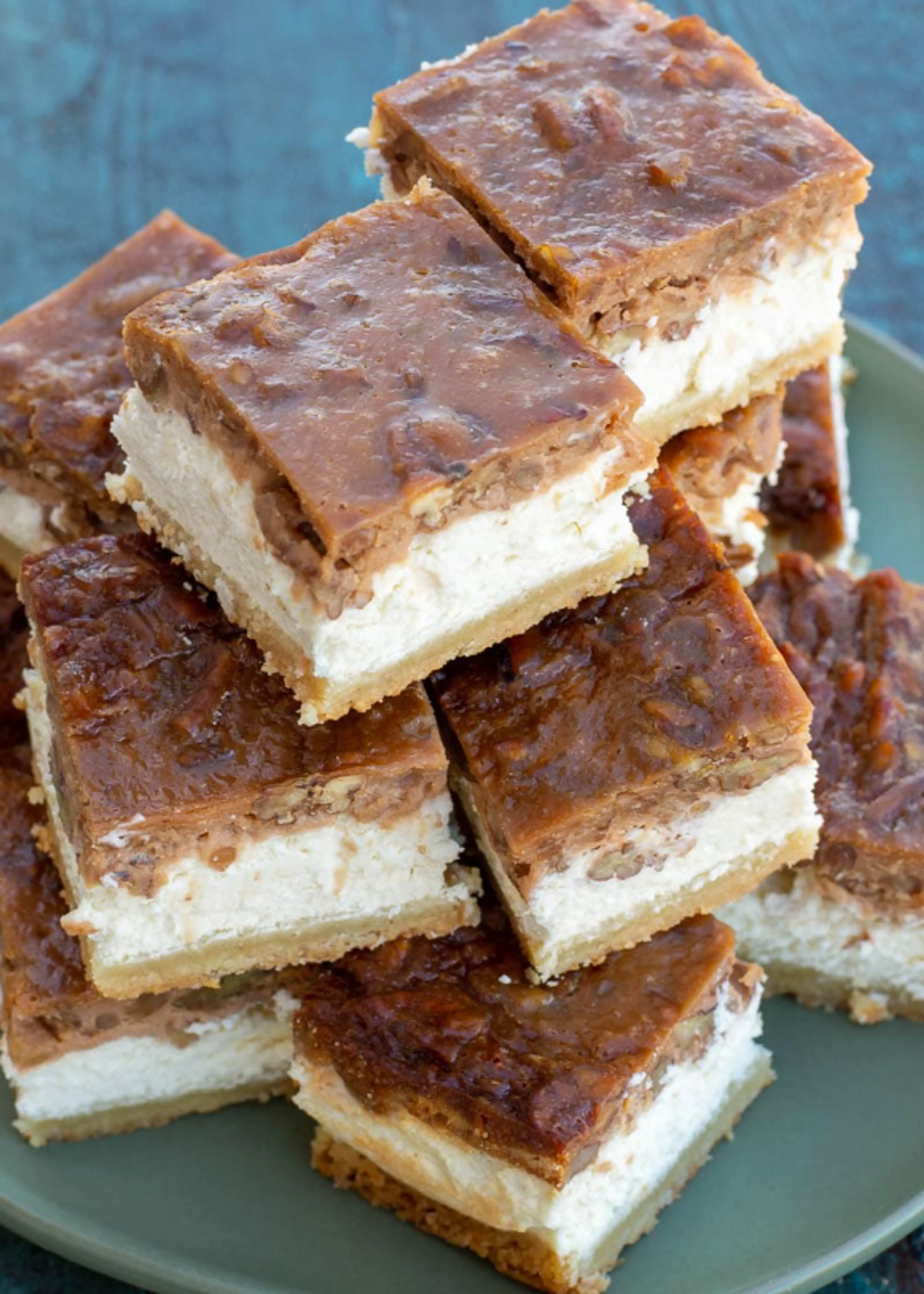 Pecan Pie Cheesecake Bars